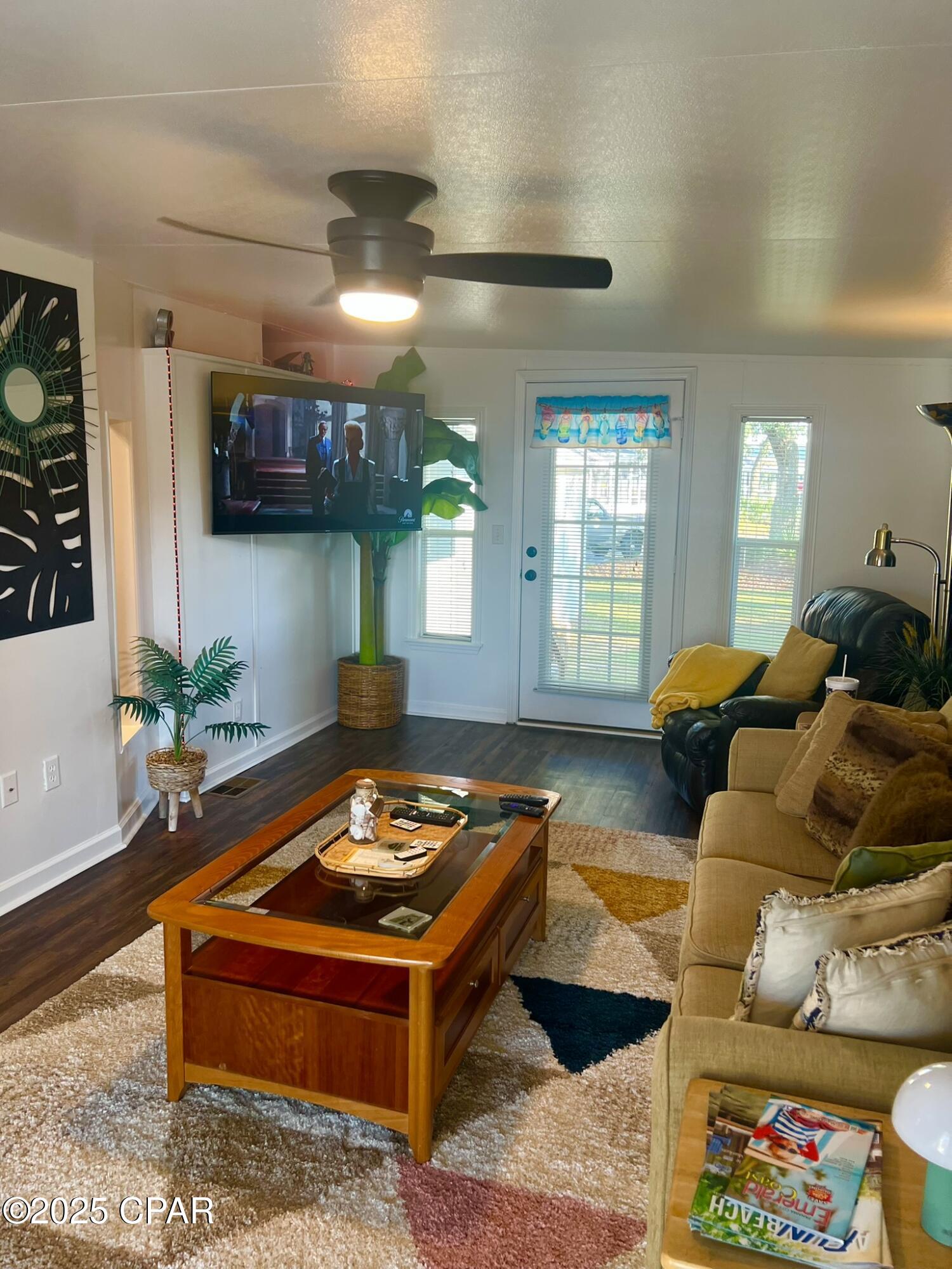 Emerald Pointe Resort - Residential Lease