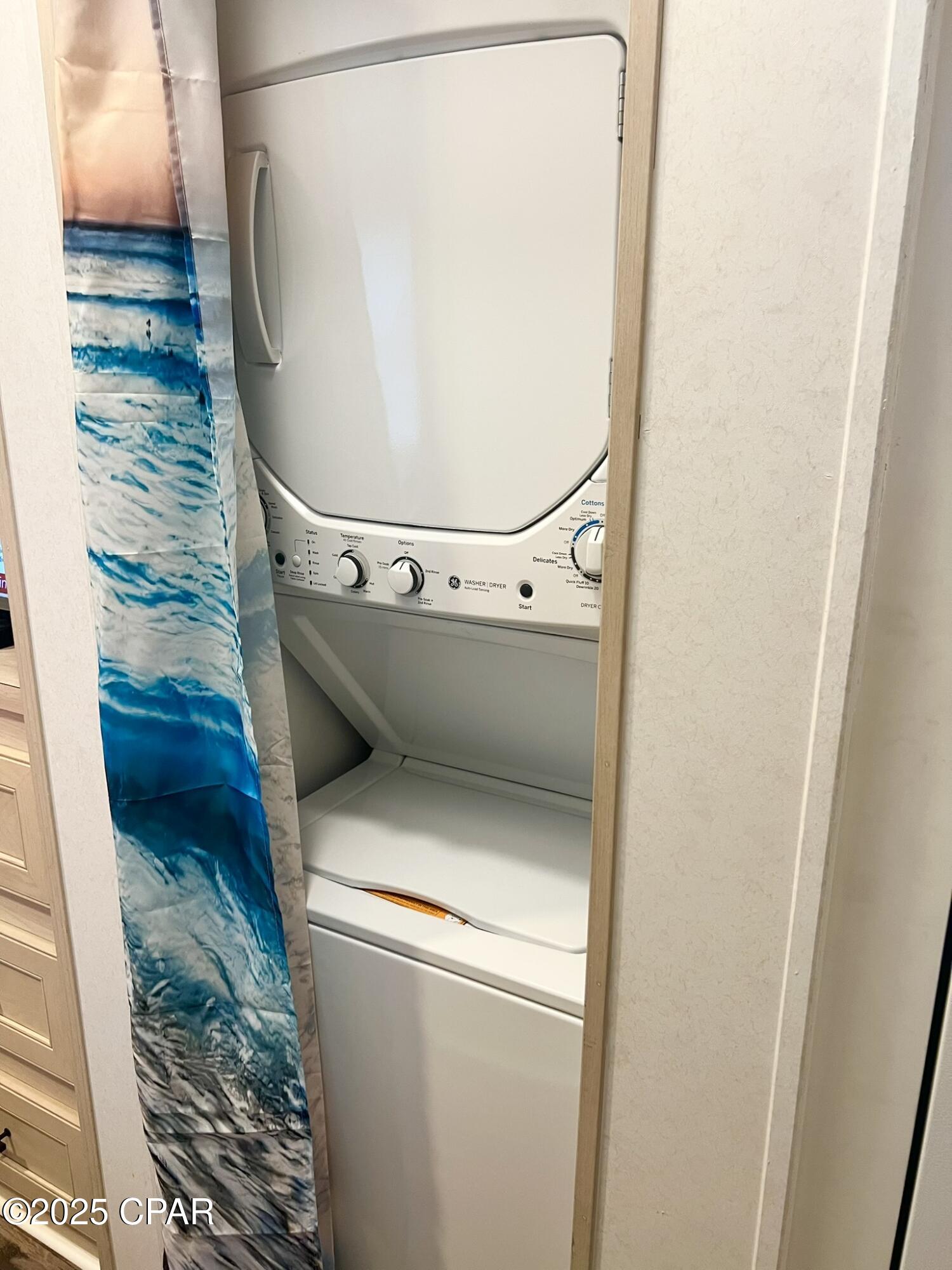 Emerald Pointe Resort - Residential Lease