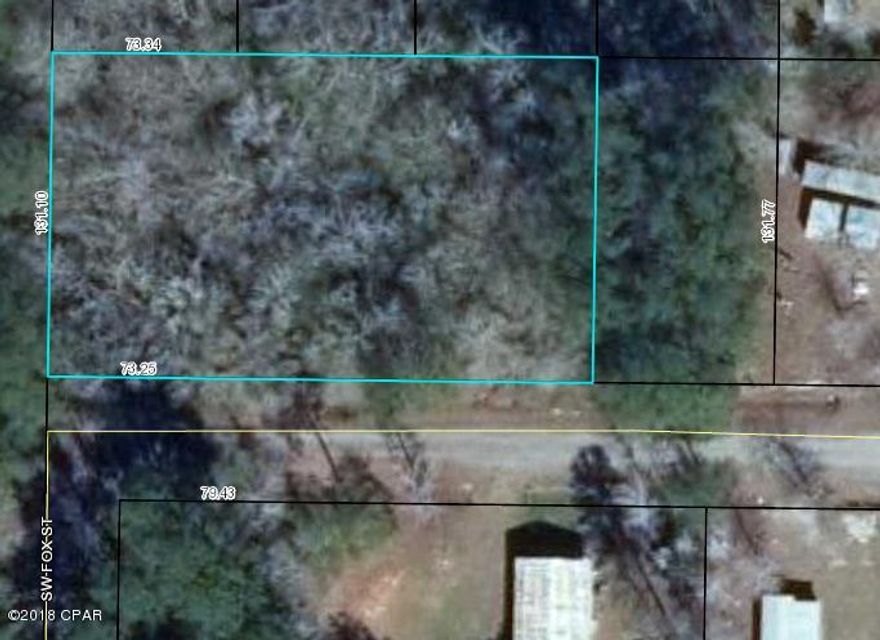 Three vacant lots located south of Bristol. Located a few hundred yards from boat ramp and surrounded by the Apalachicola National Forest. Great potential home site and/or hunting camp.