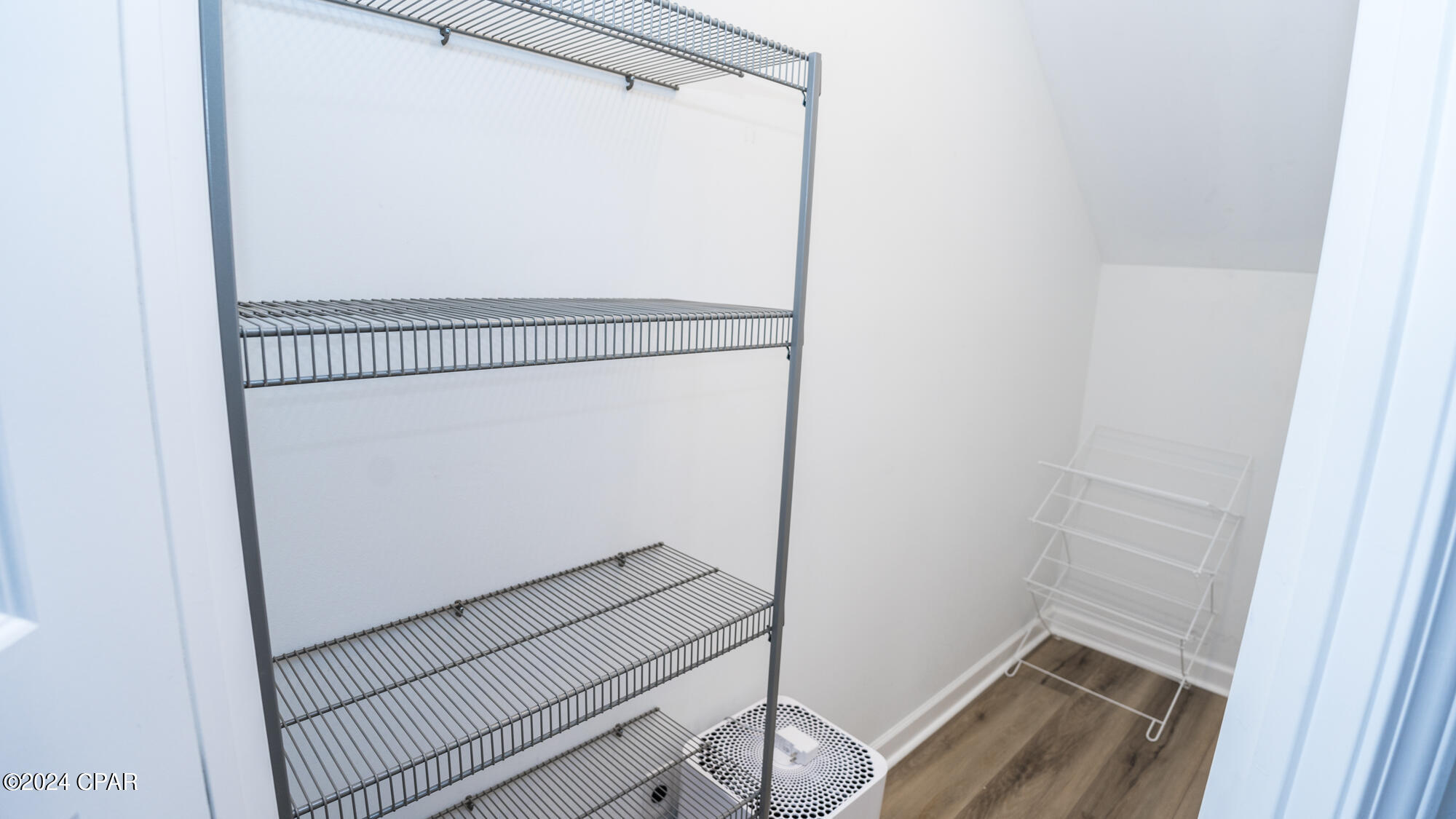 Panama City, Florida 32404, United States, 4 Bedrooms Bedrooms, ,3 BathroomsBathrooms,Residential,Pending,61977