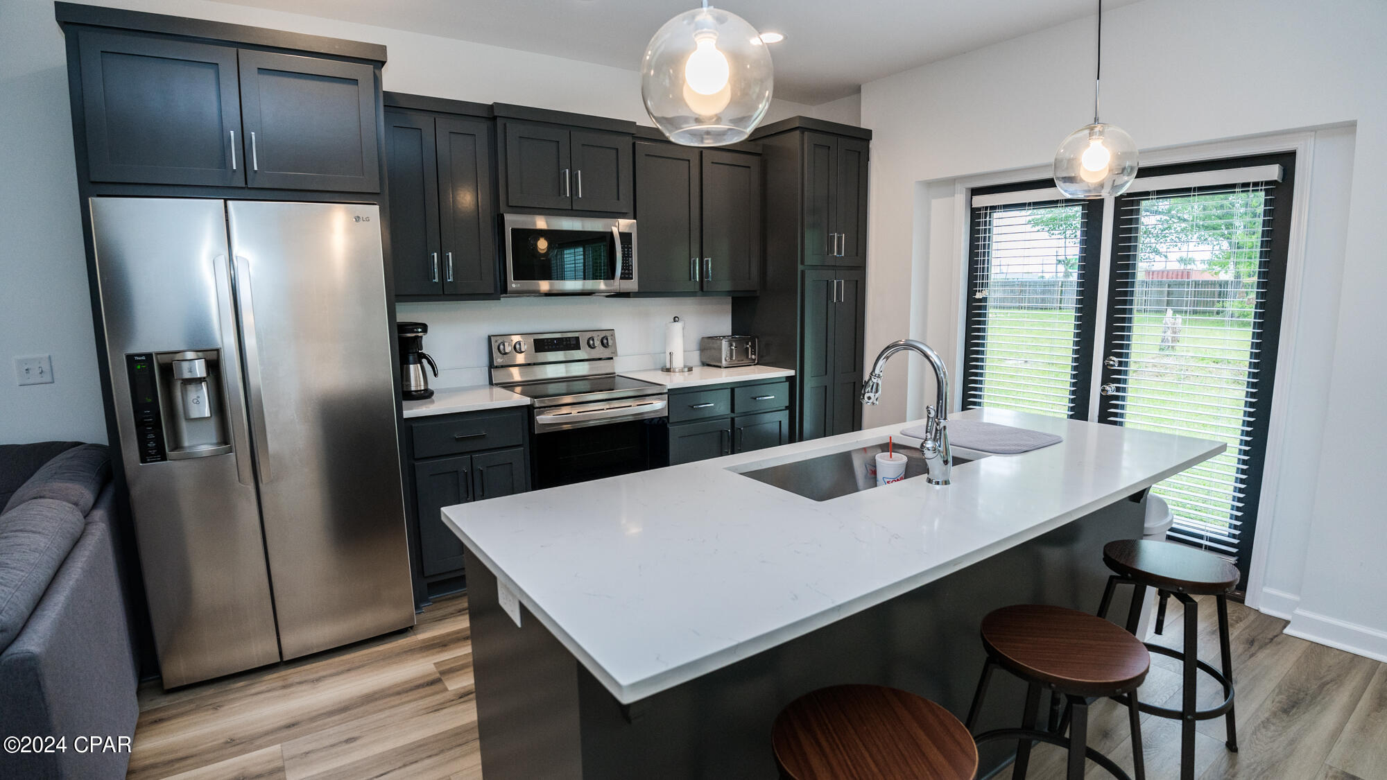 Panama City, Florida 32404, United States, 4 Bedrooms Bedrooms, ,3 BathroomsBathrooms,Residential,Pending,61977