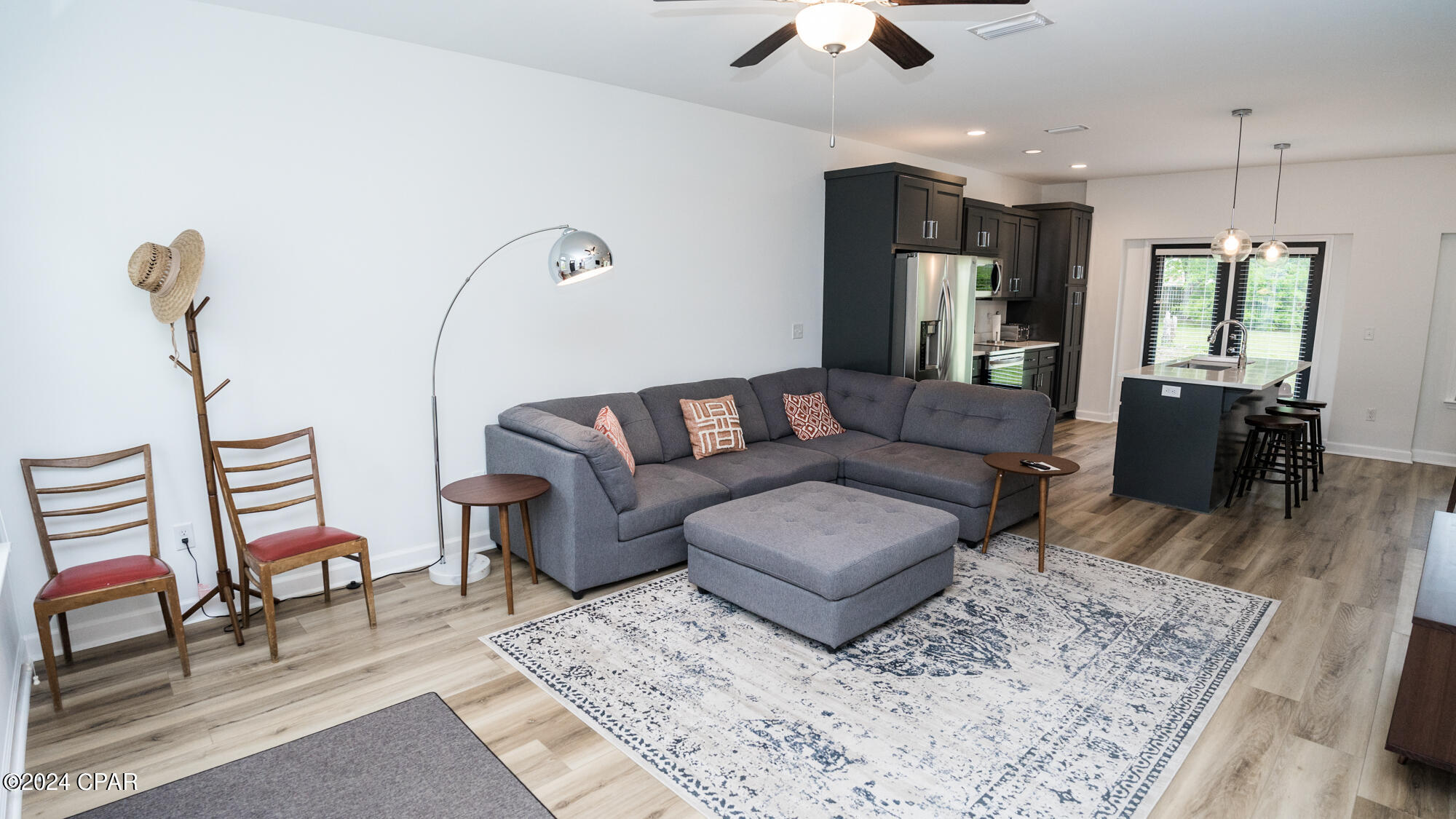 Panama City, Florida 32404, United States, 4 Bedrooms Bedrooms, ,3 BathroomsBathrooms,Residential,Pending,61977