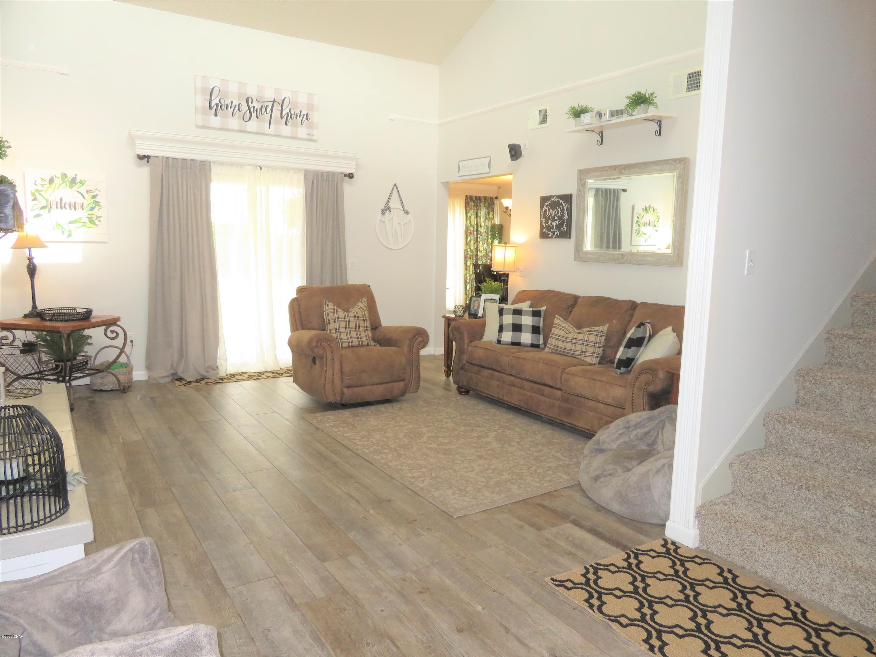 Ravenwood - Residential