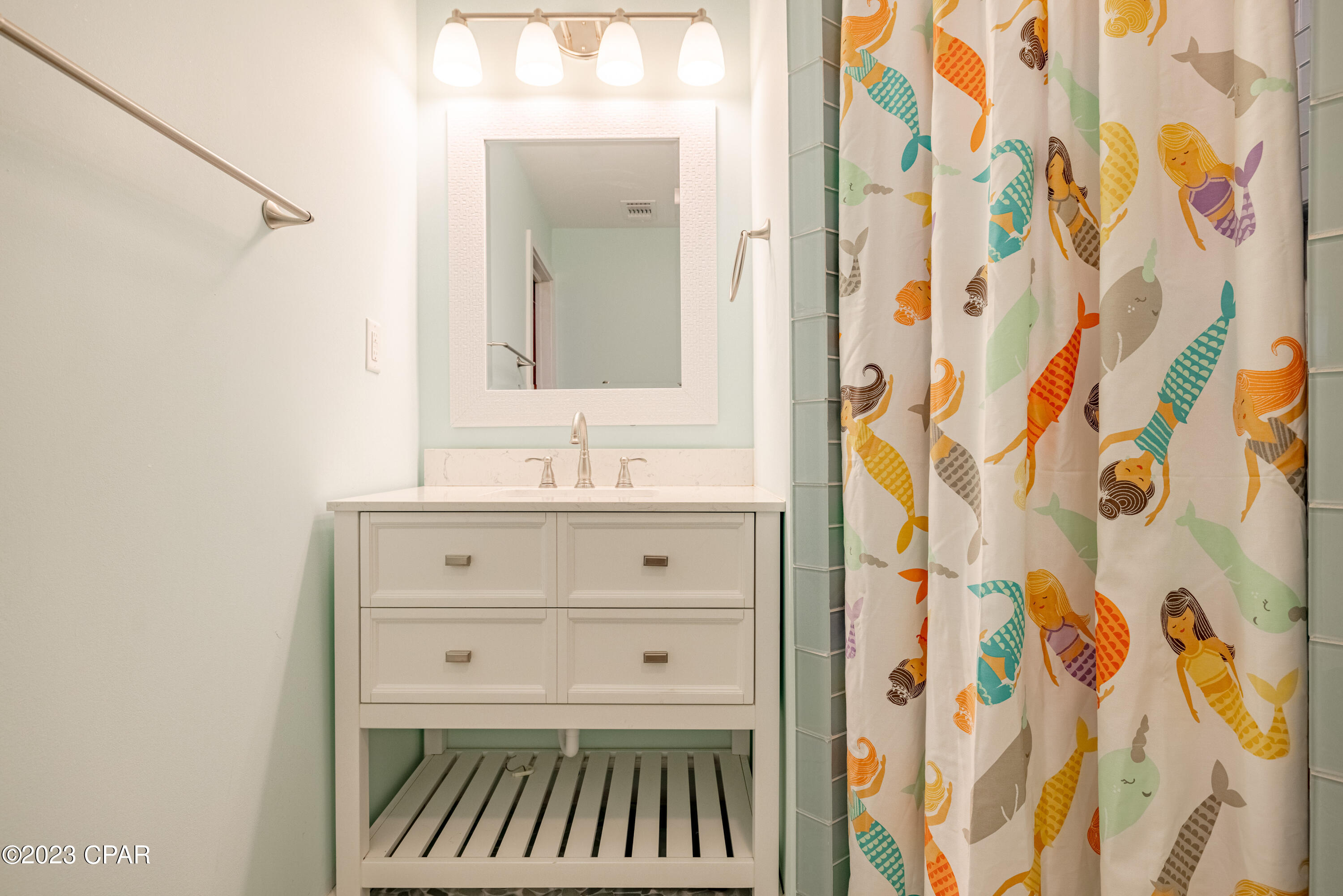 Bid-A-Wee Beach 1st Add - Residential