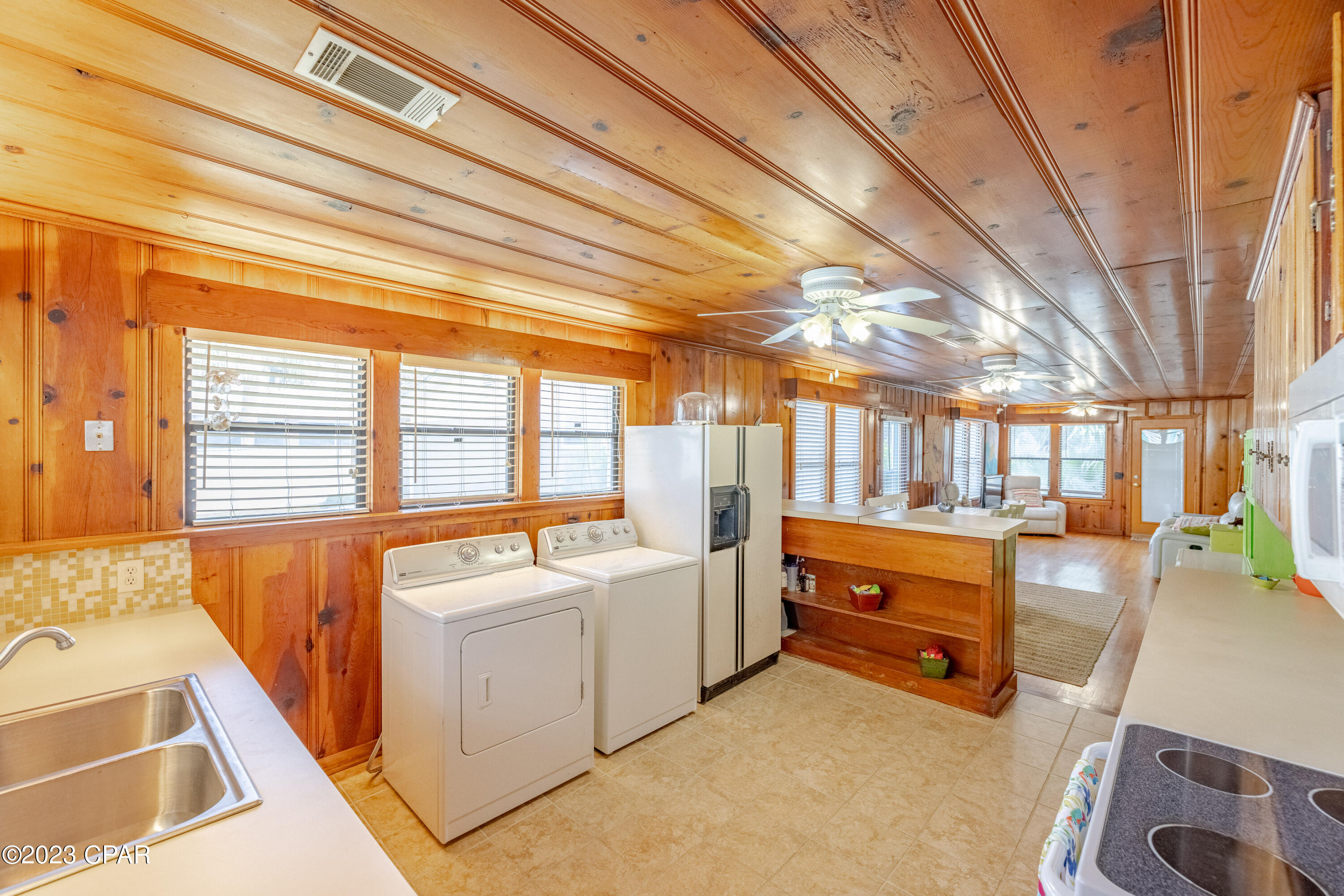 Bid-A-Wee Beach 1st Add - Residential