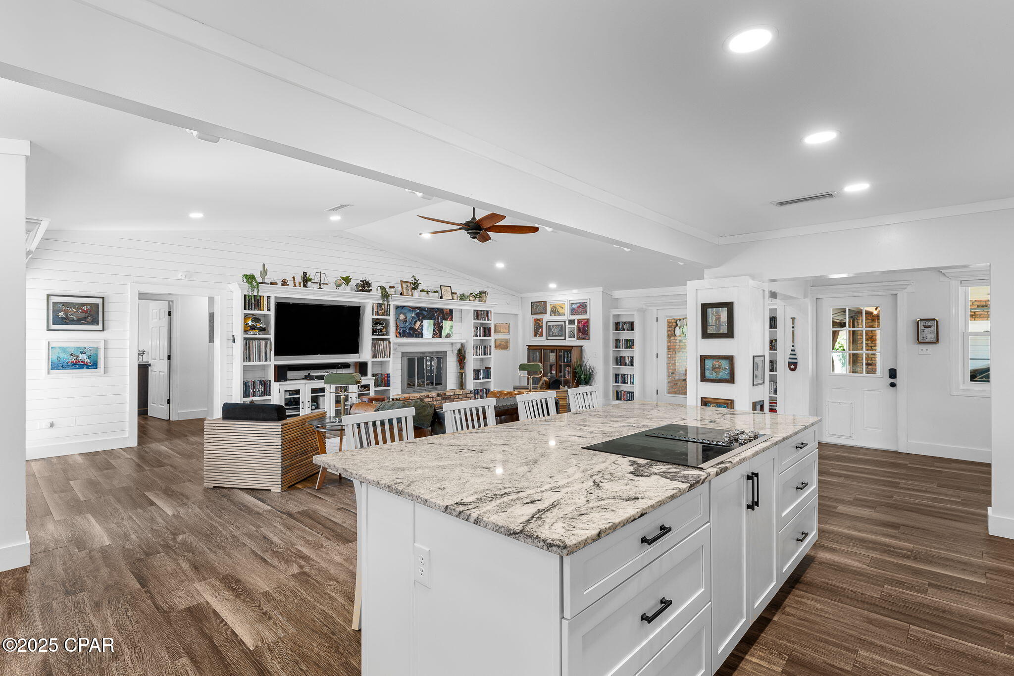 Huntingdon Estates U-1 - Residential