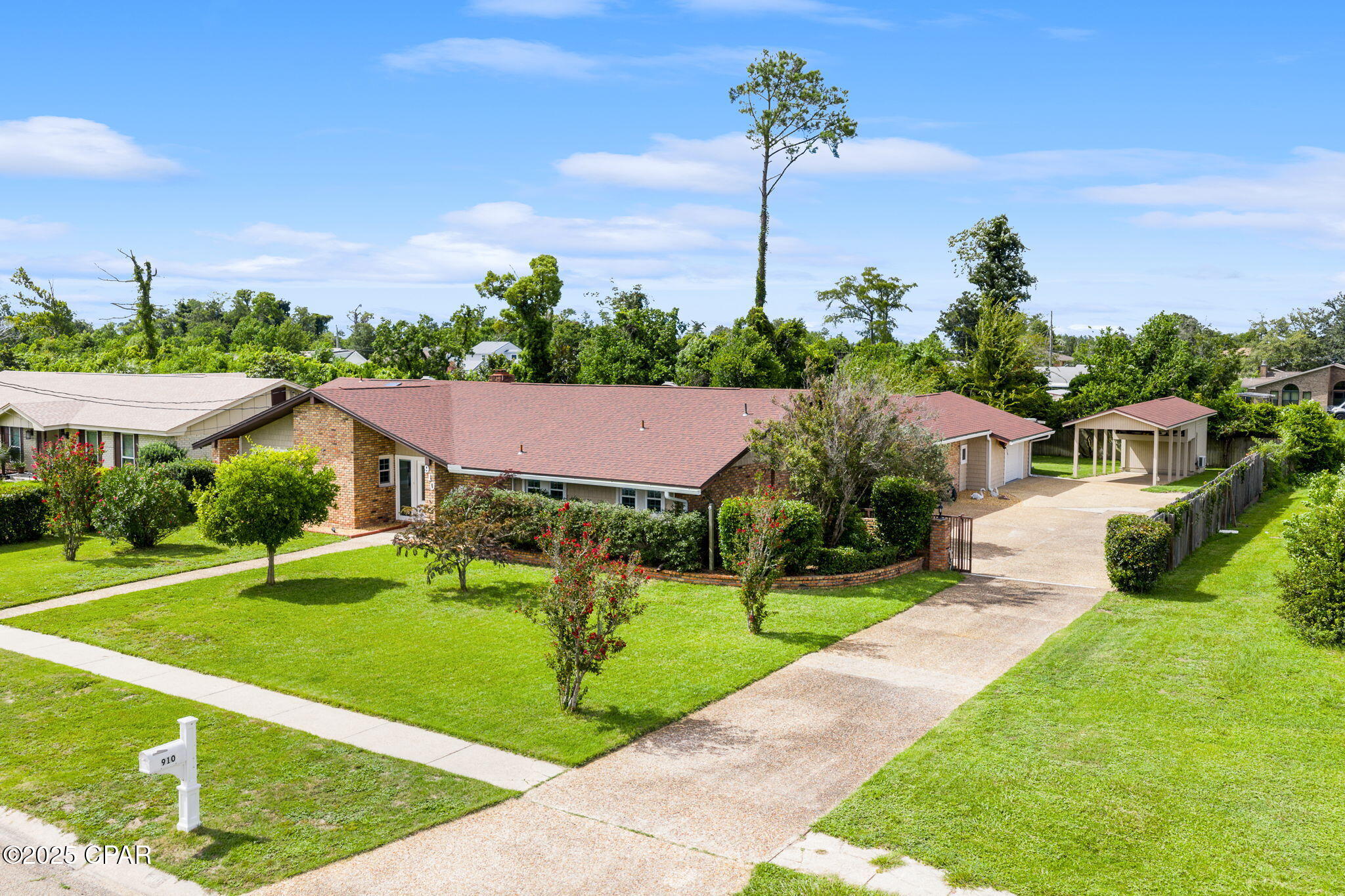 Huntingdon Estates U-1 - Residential