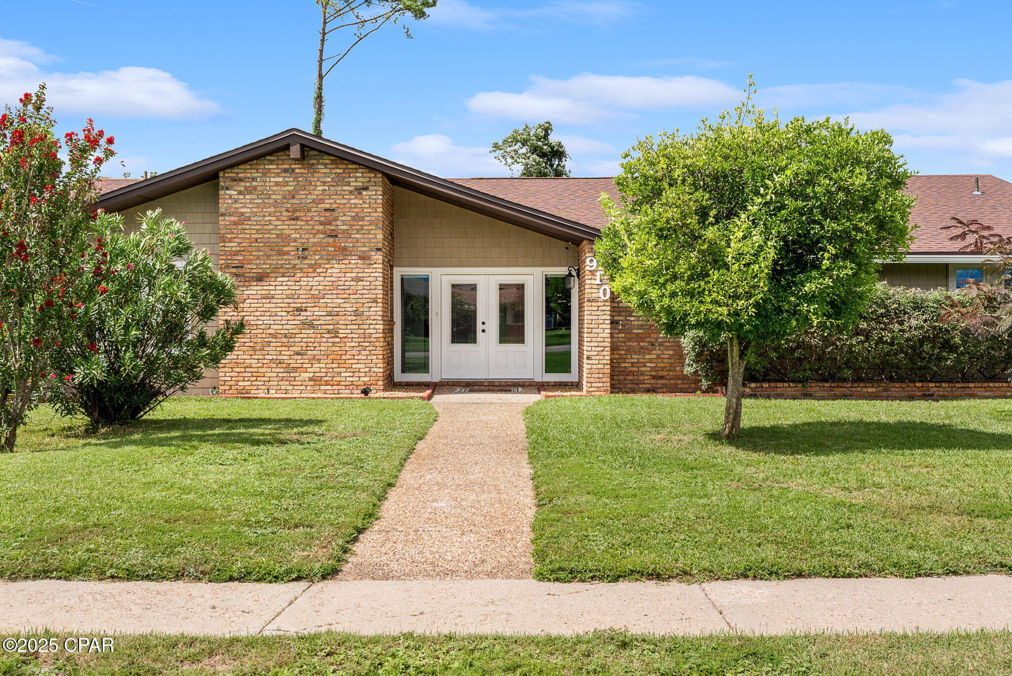 Huntingdon Estates U-1 - Residential