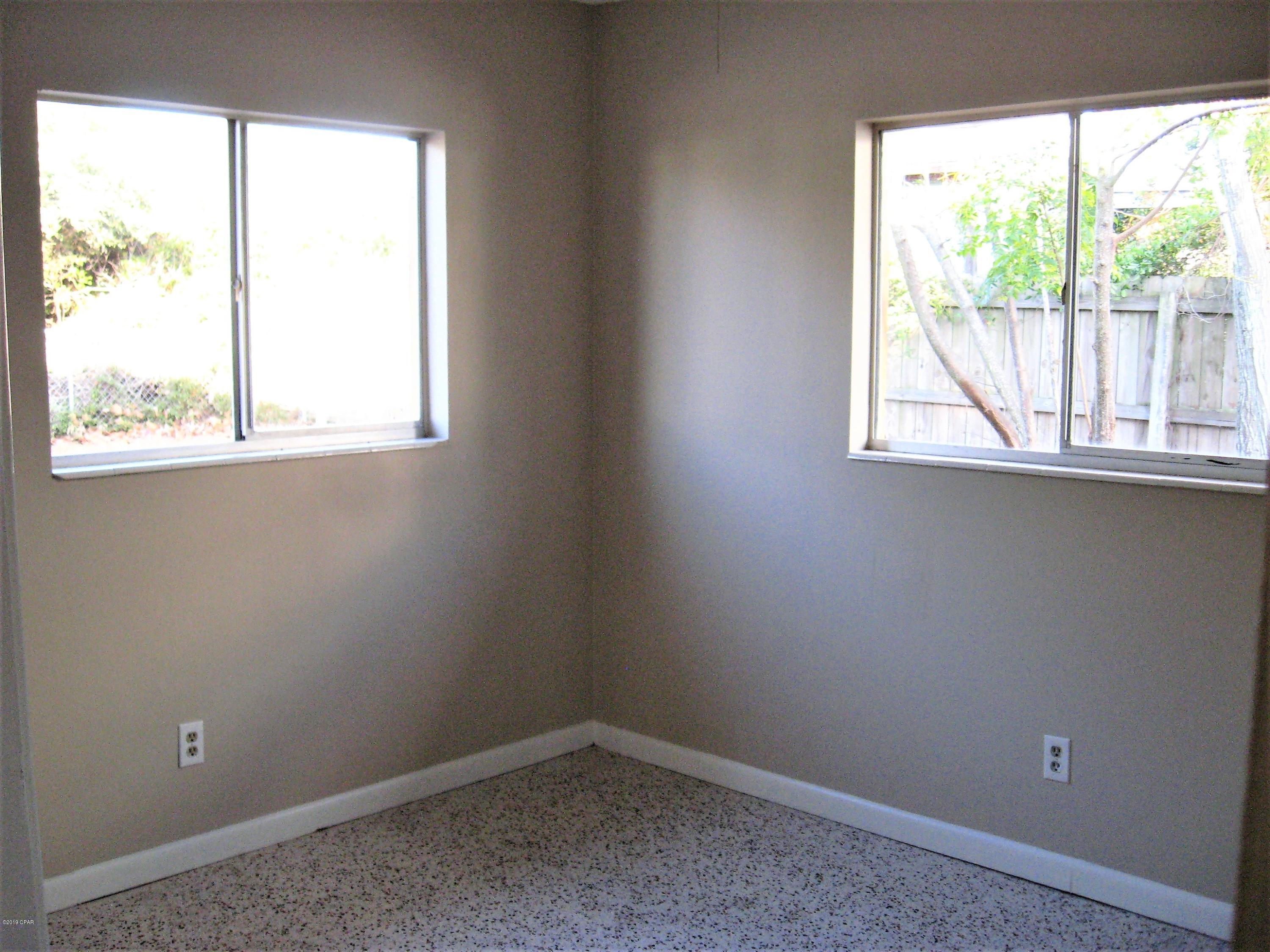 Laguna Beach 5th Add - Residential