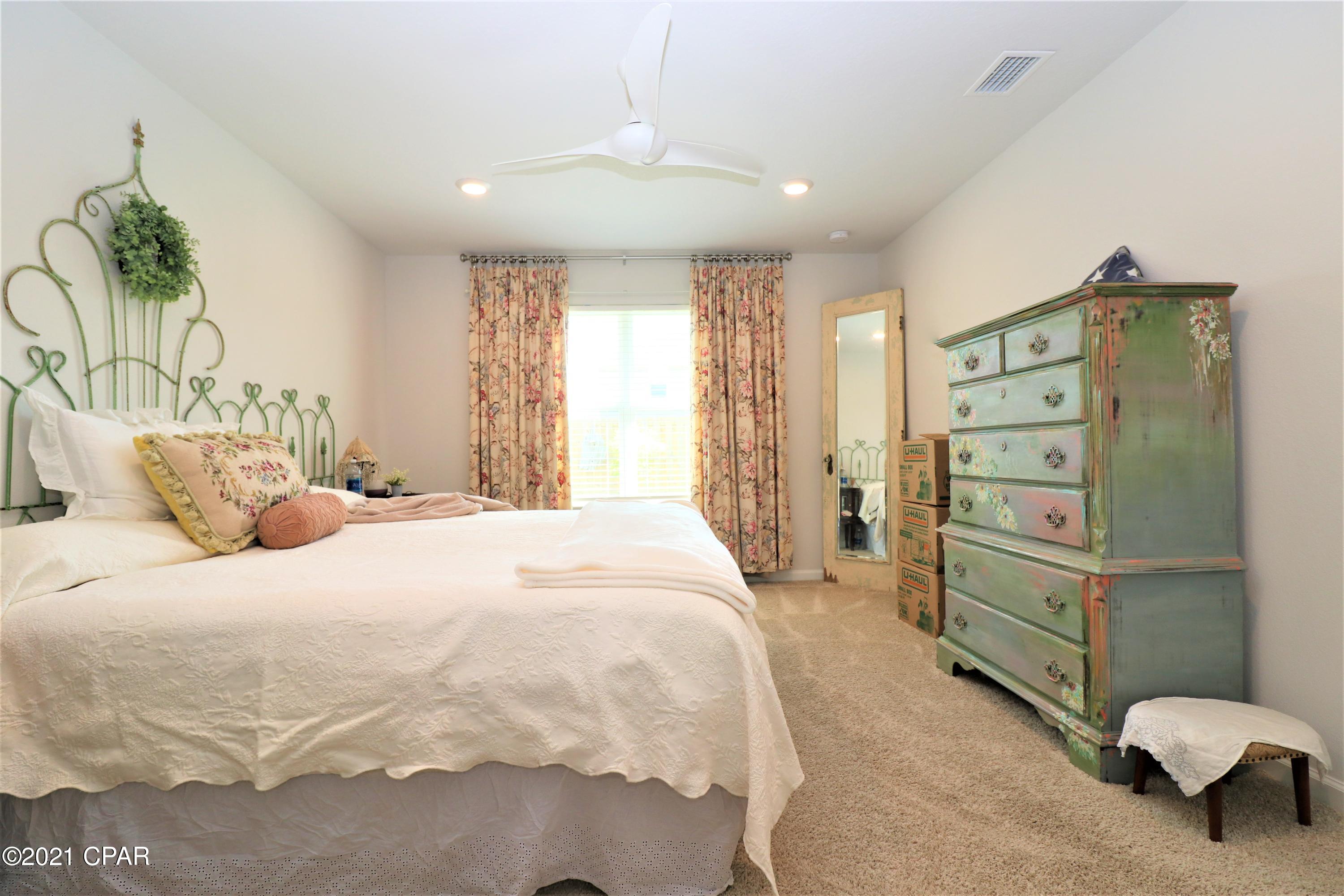 Bridge Harbor - Residential