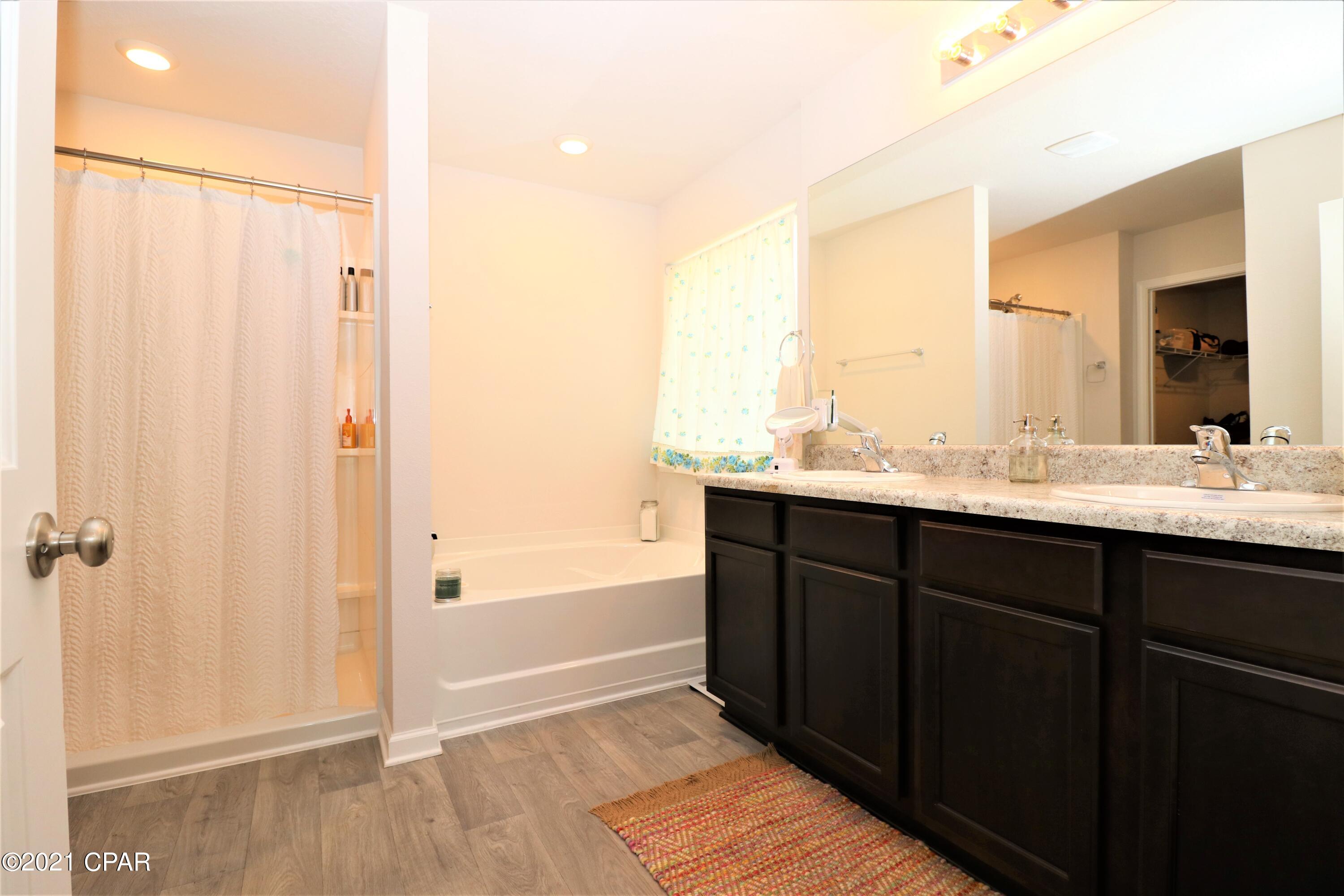 Bridge Harbor - Residential