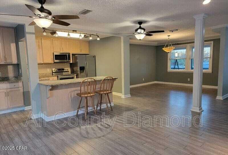 Cove Terrace 3rd Add - Residential Lease