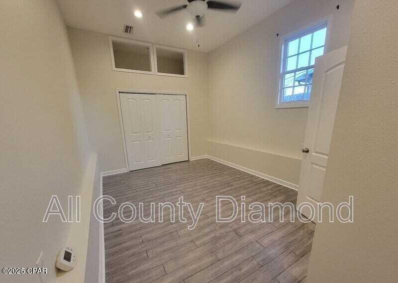 Cove Terrace 3rd Add - Residential Lease