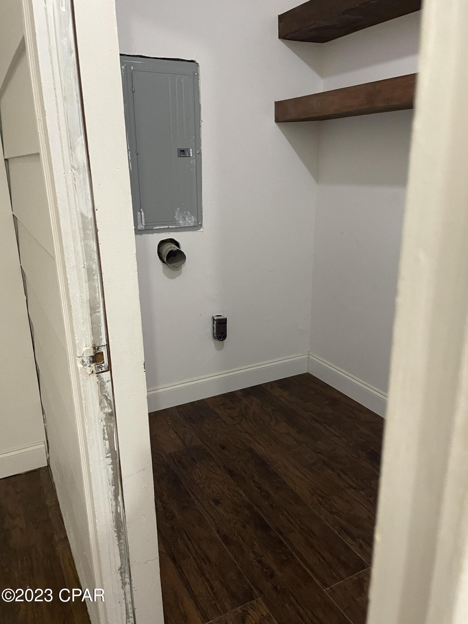 [No Recorded Subdiv] - Residential Lease