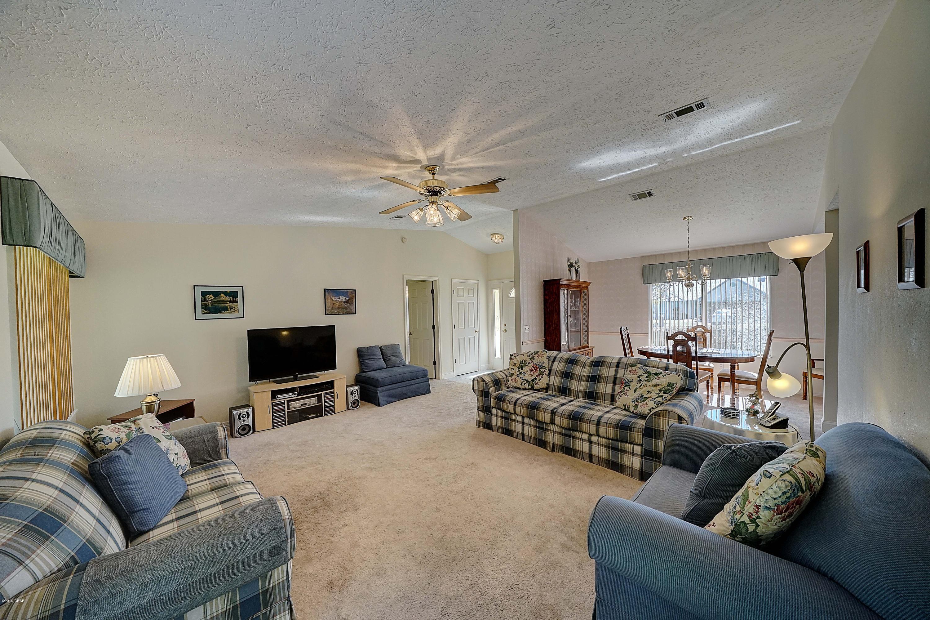 Treasure Palms - Residential