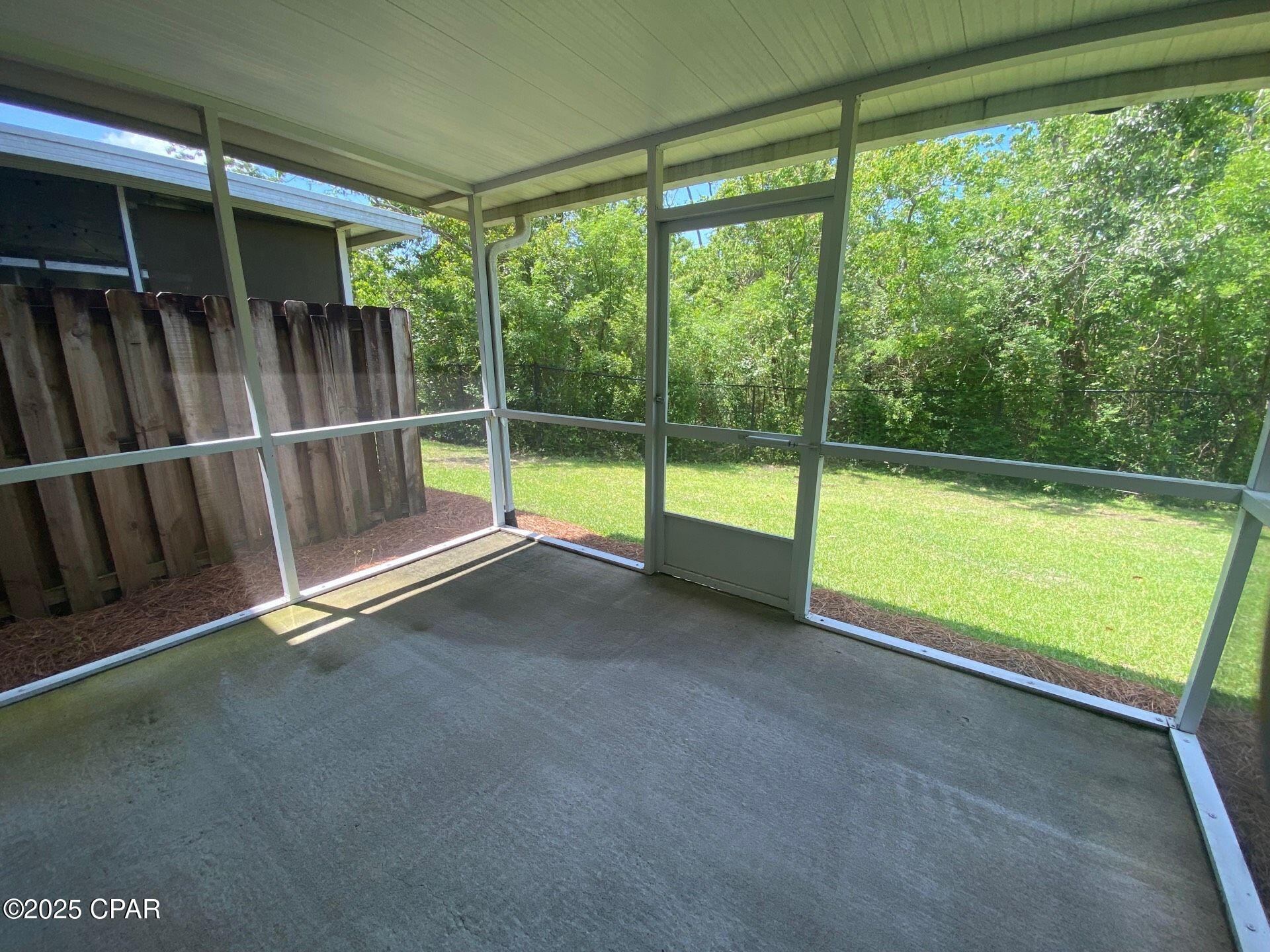 [No Recorded Subdiv] - Residential Lease