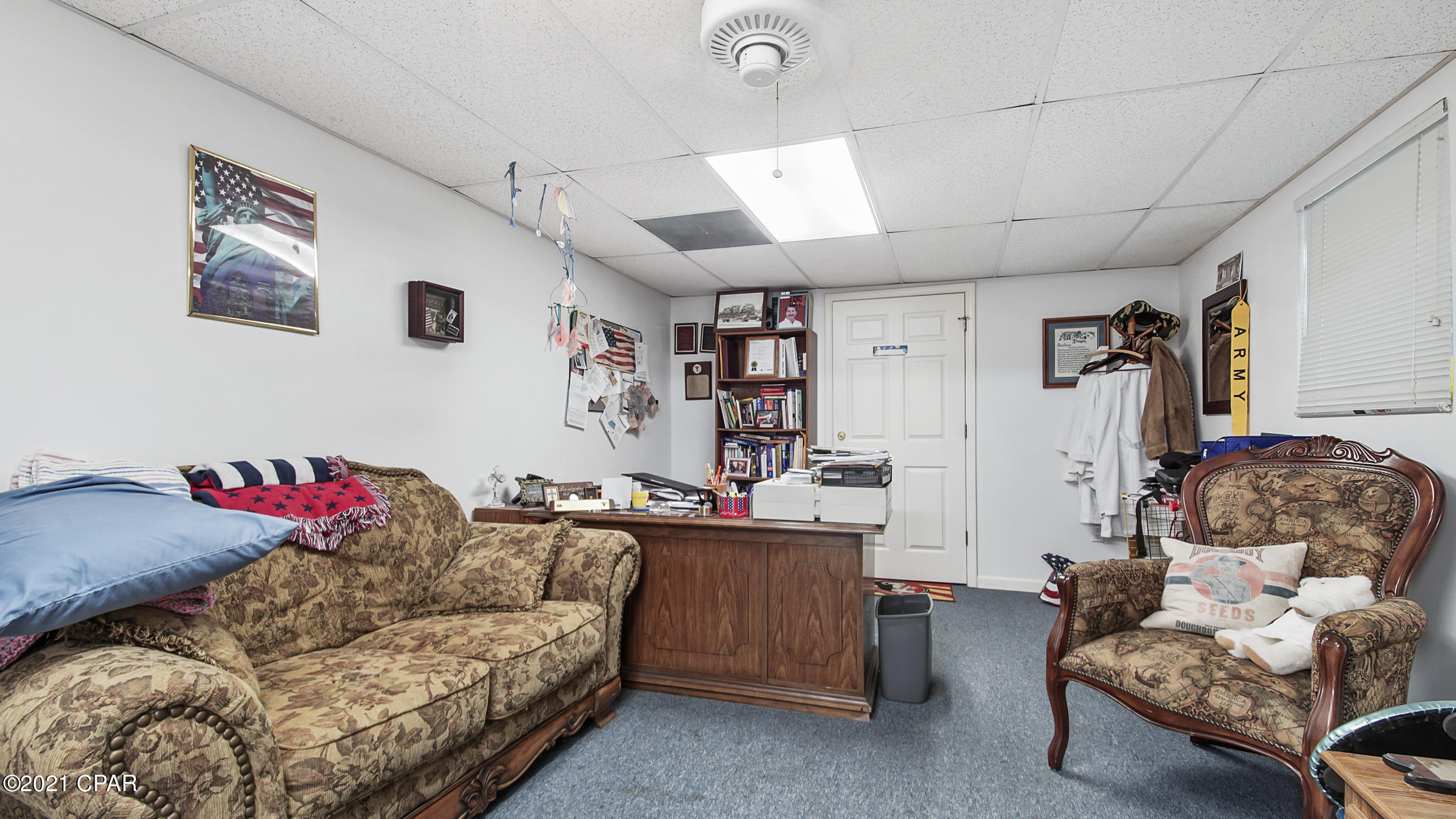 [No Recorded Subdiv] - Commercial Sale