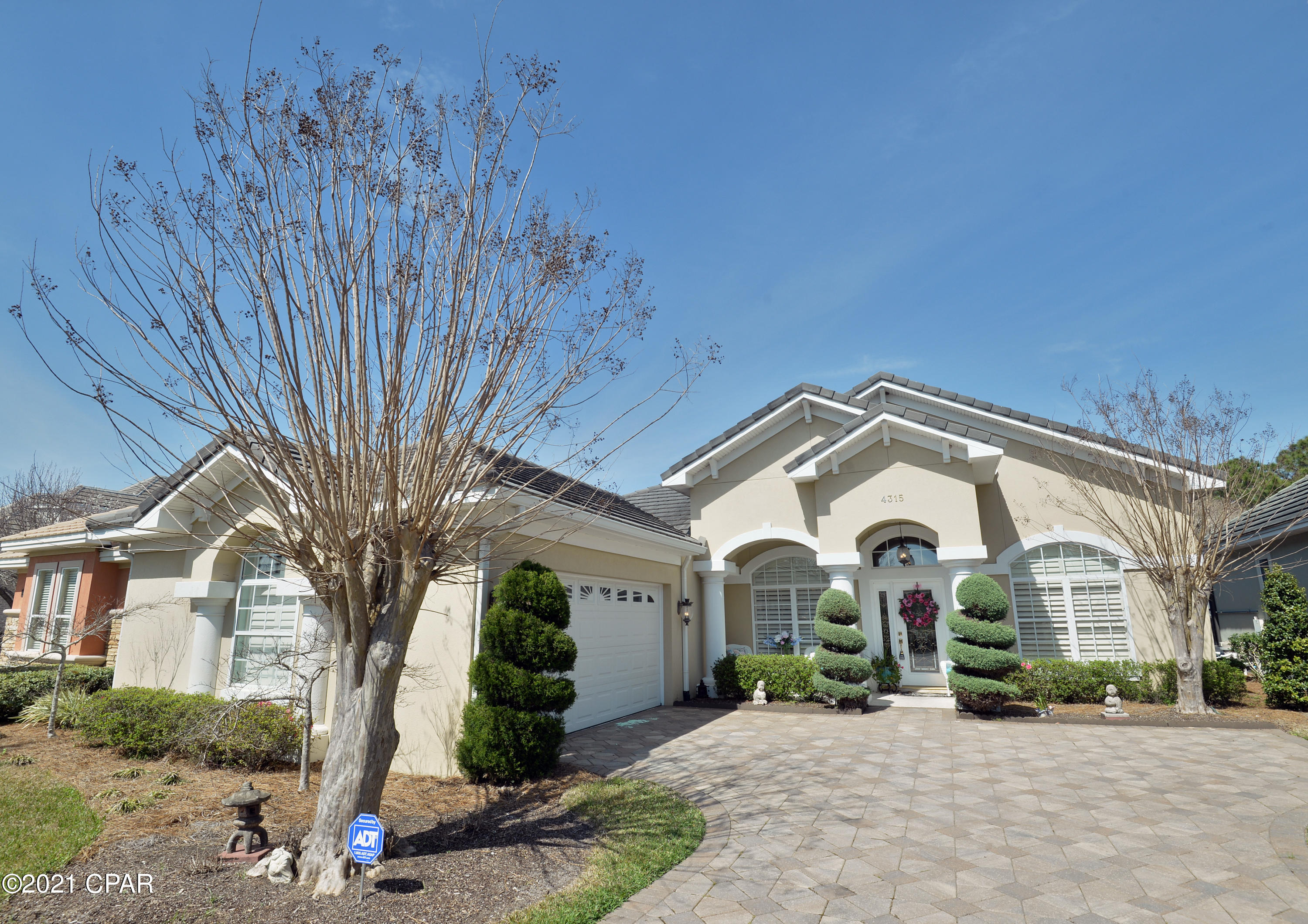 Kelly Plantation - Residential