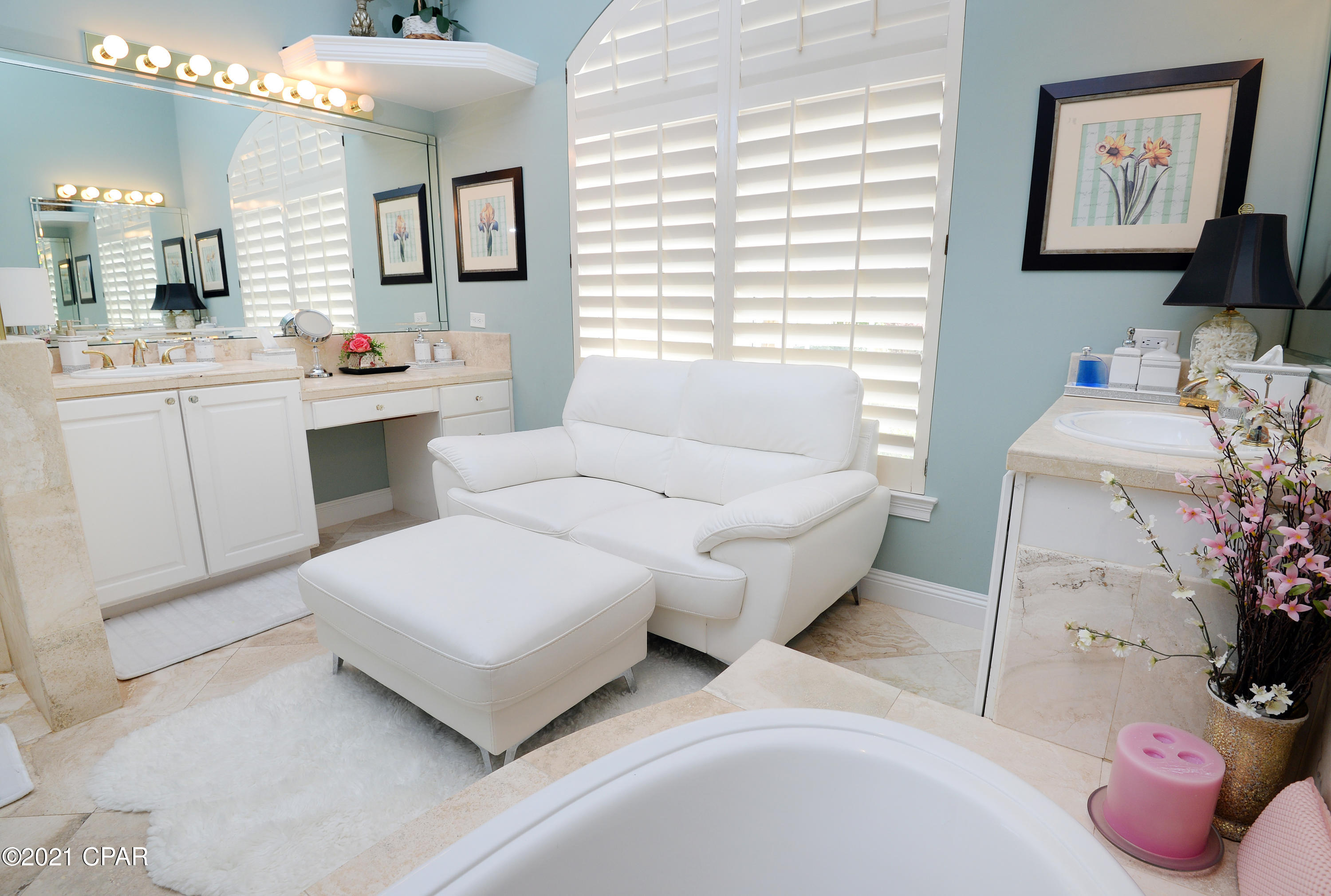 Kelly Plantation - Residential