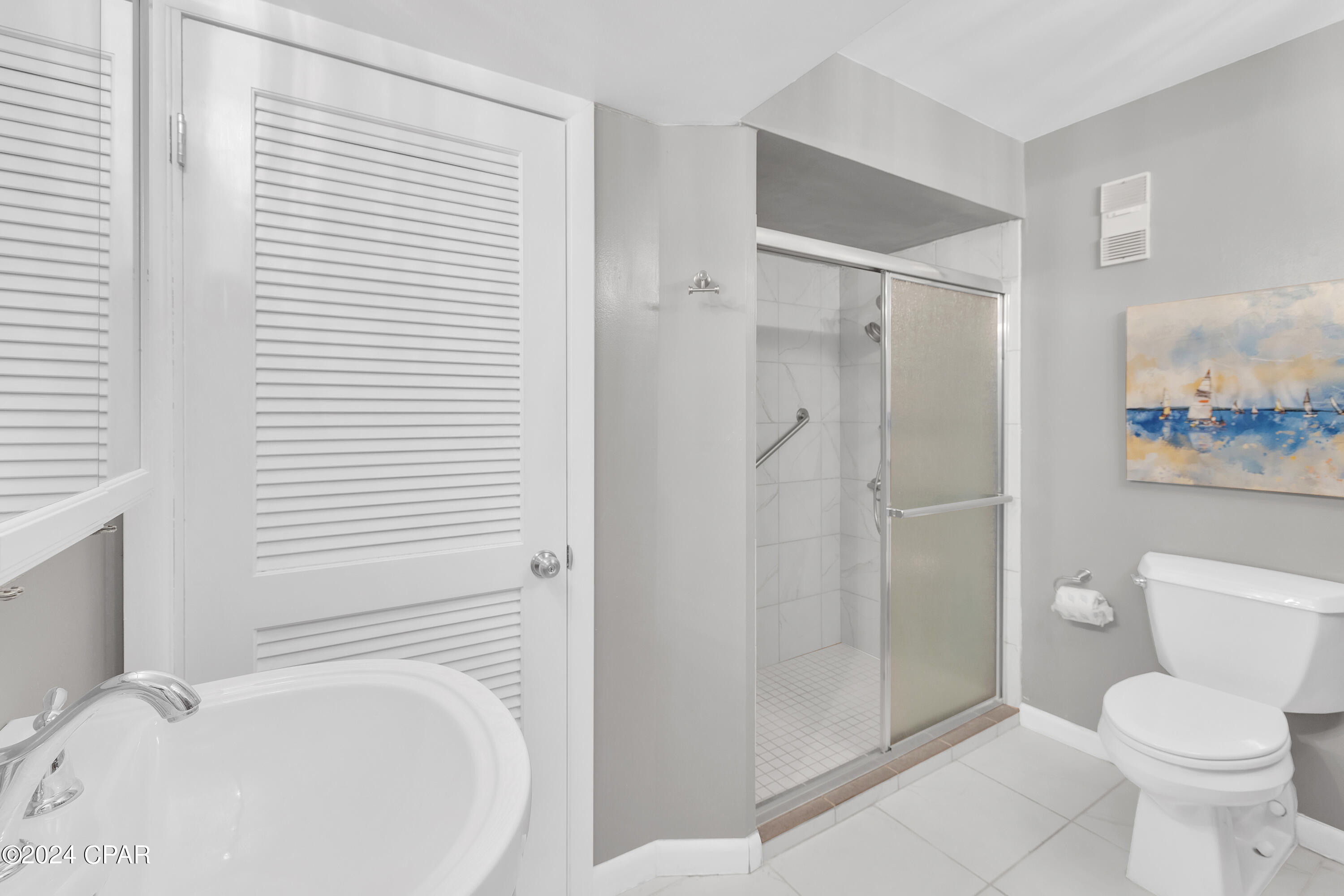 Regency Towers - Residential