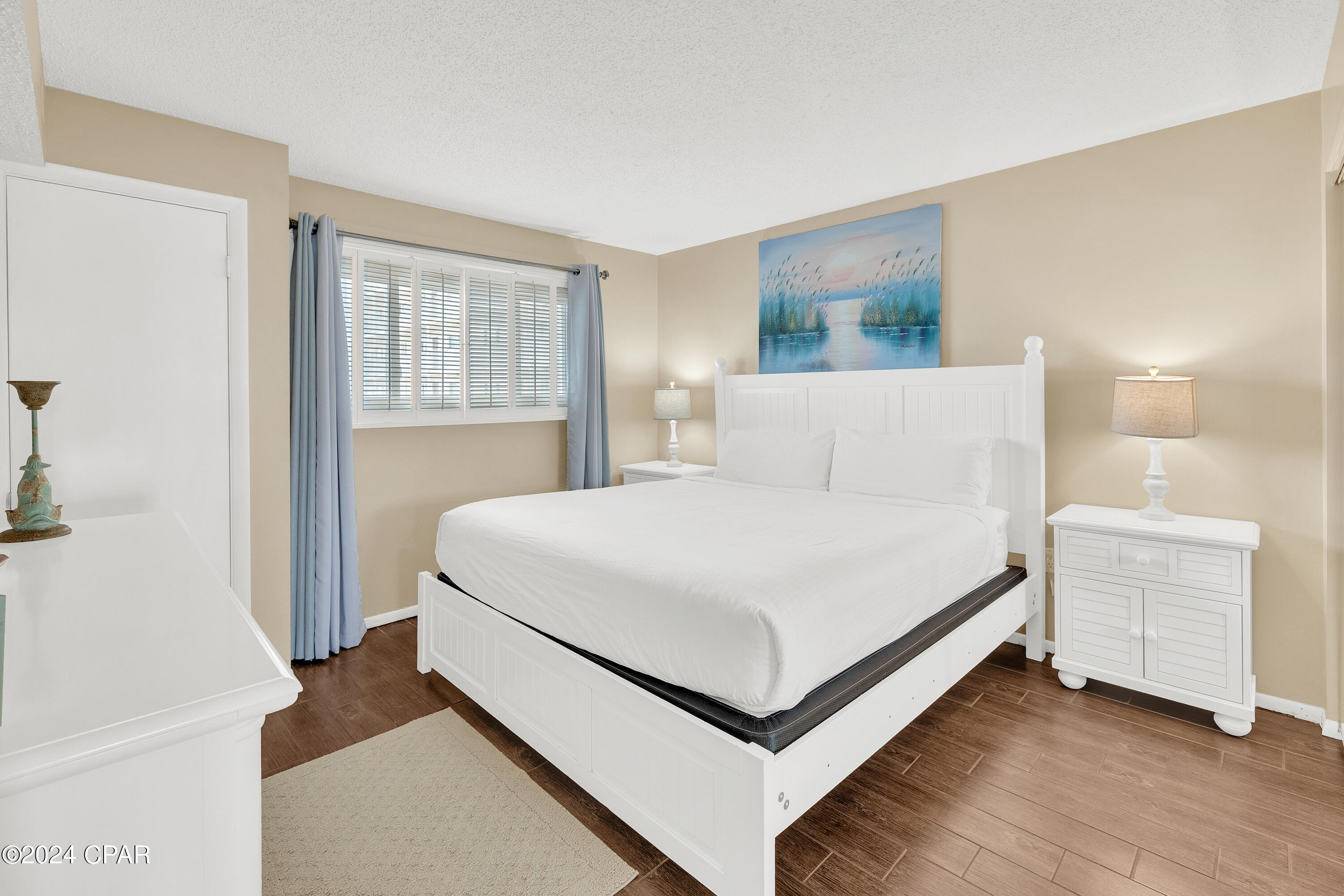 Regency Towers - Residential