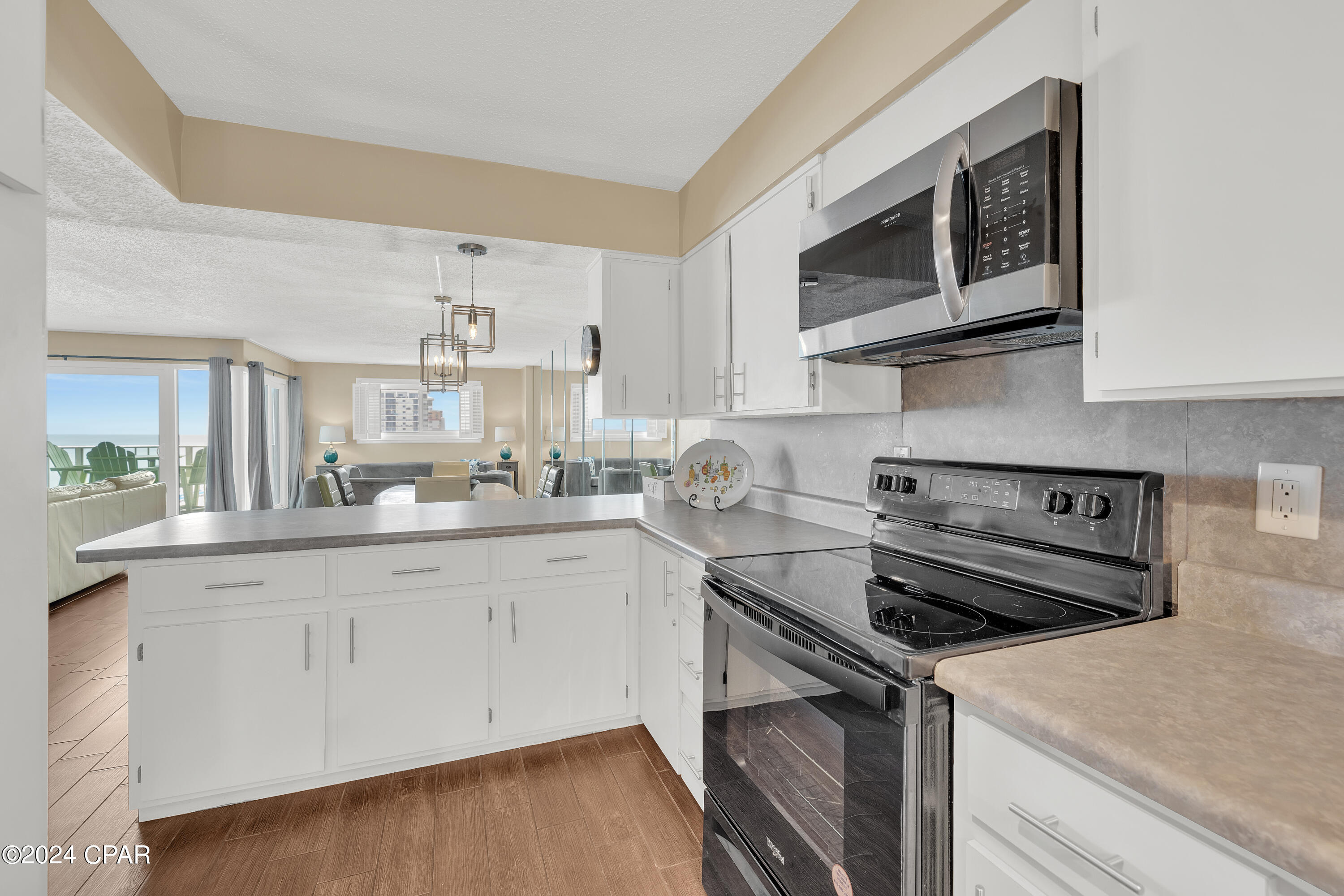 Regency Towers - Residential