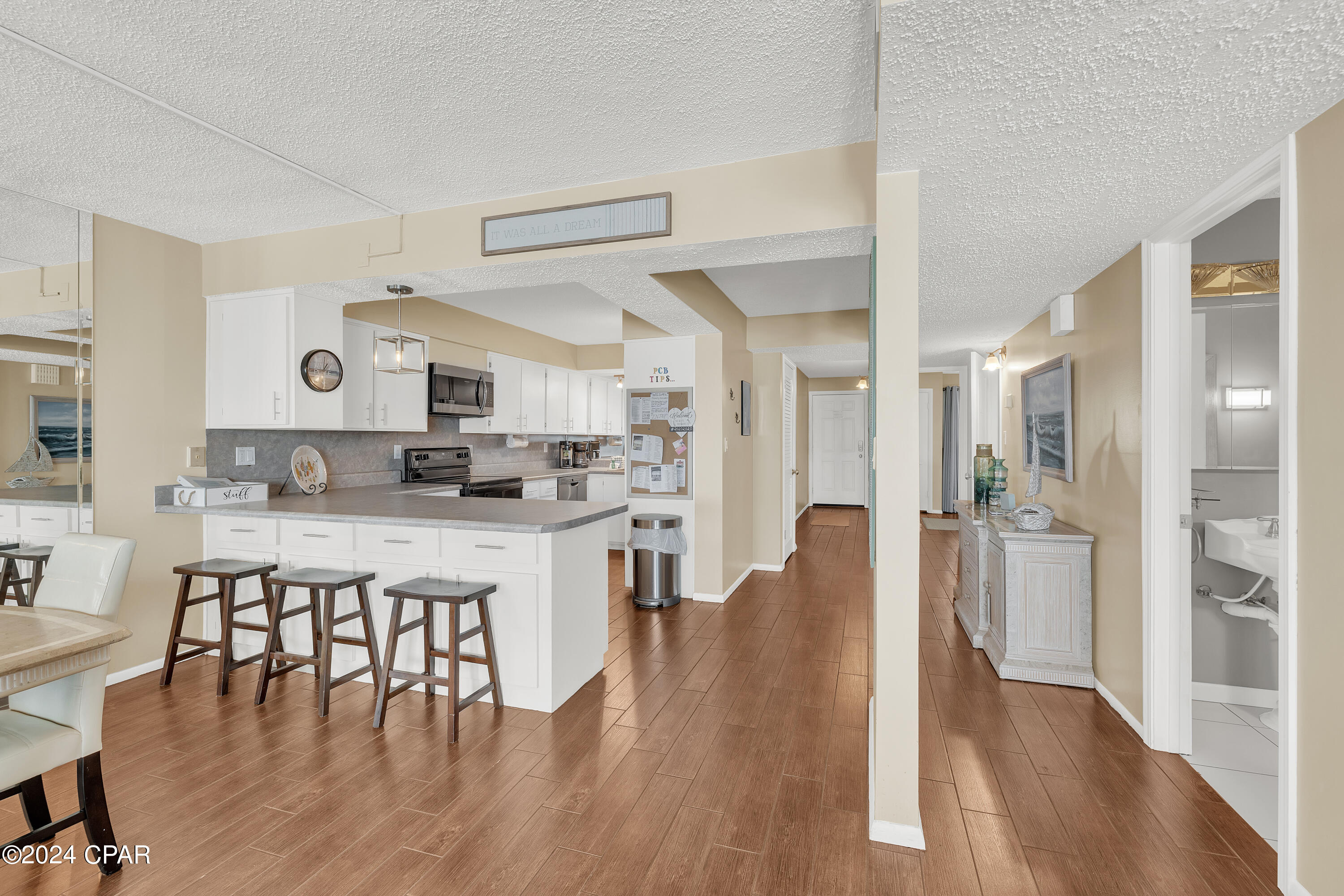 Regency Towers - Residential