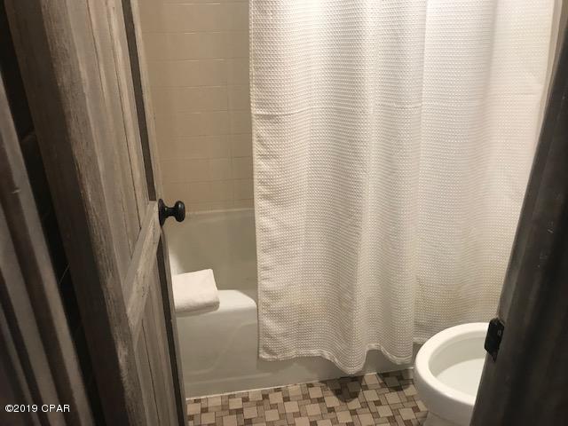 Fontainebleau Terrace - Residential