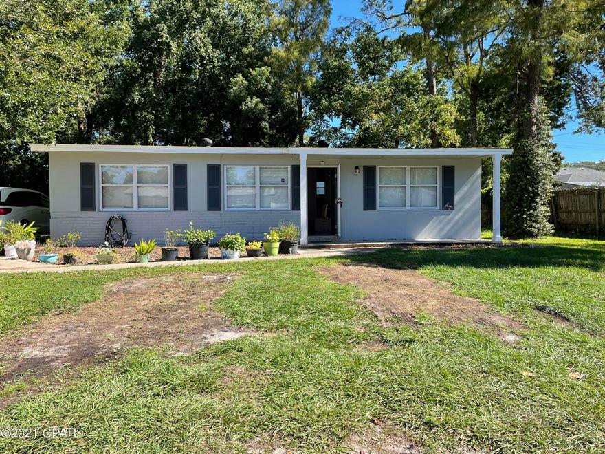 CURRENTLY UNDER CONTRACT, SELLER ACCEPTING BACKUP OFFERS' Centrally located, minutes away from beaches, shops, restaurants and schools.  This updated cottage style home sits on a corner lot with room to grow.  Upon entering the home you will notice the hard surface wood laminate and tile flooring throughout.  With a split floor plan and lots of built in storage.  Out back you will notice the screened porch to sit and relax or take the kids to the community park nearby.  This home also has a large storage building out back for all of your tools.  HVAC and Roof are only four years old.  Buyer to verify all facts deemed important.