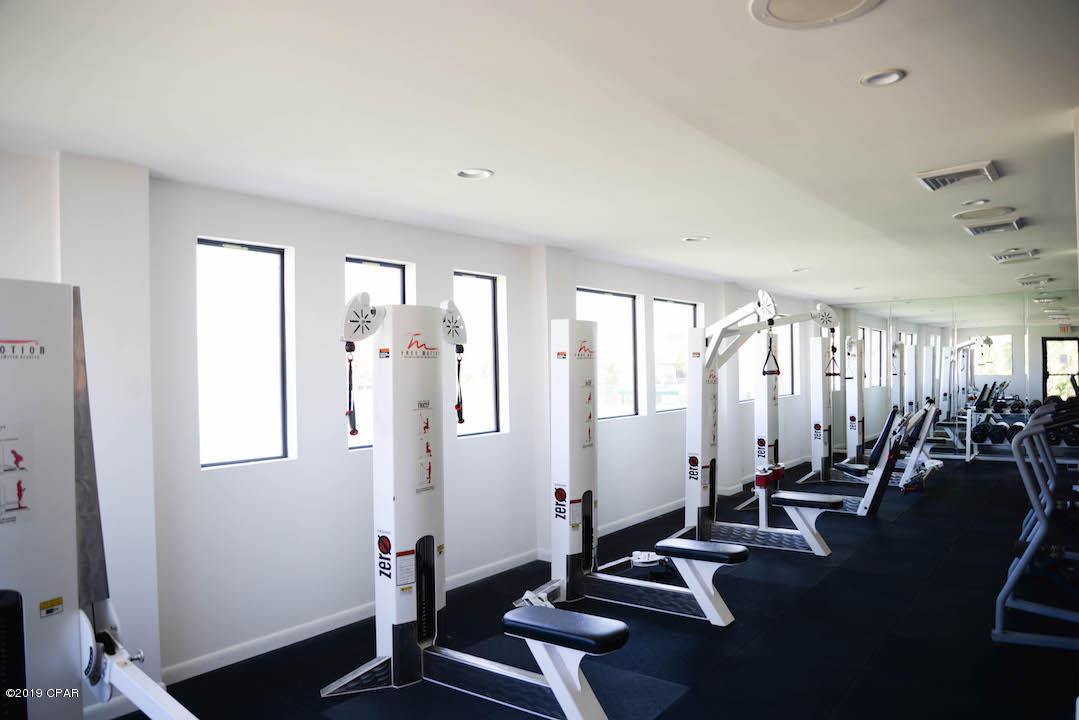 Edgewater Golf Villas 1 - Residential