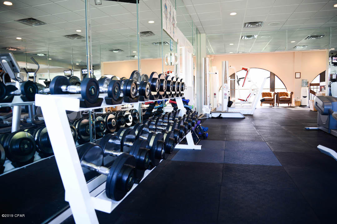 Edgewater Golf Villas 1 - Residential