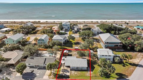 A home in Mexico Beach