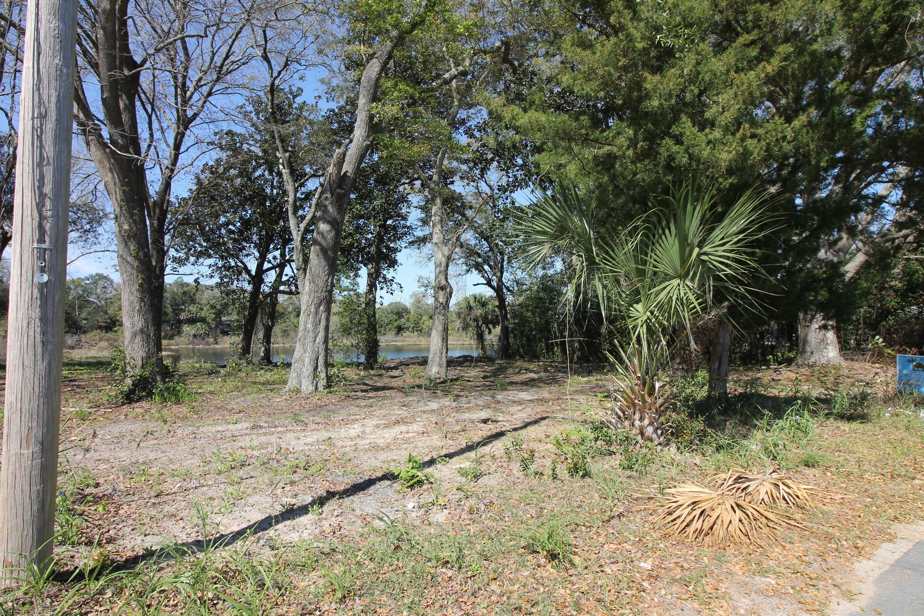 [No Recorded Subdiv] - Land