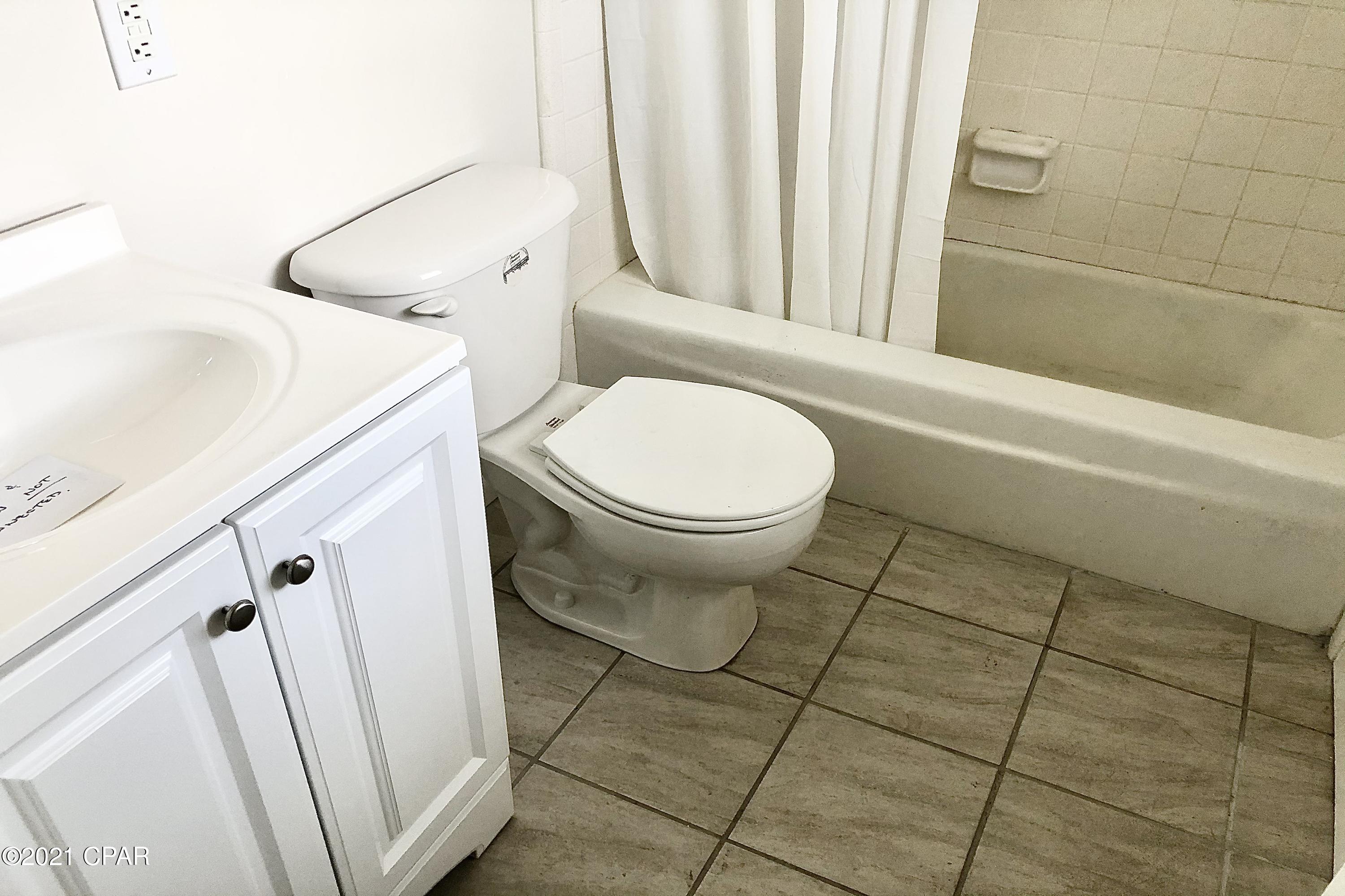 Oxford Place Unit 1 - Residential