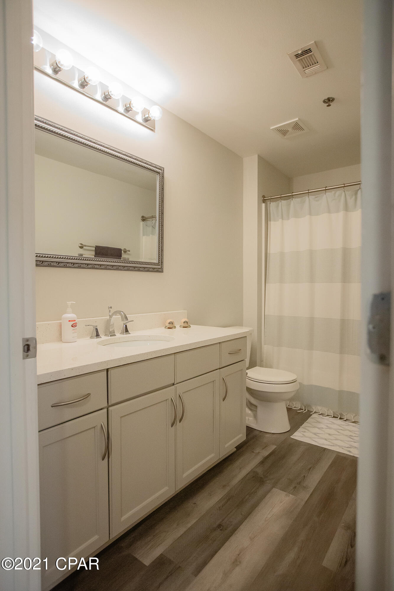 Laketown Wharf Phase II - Residential