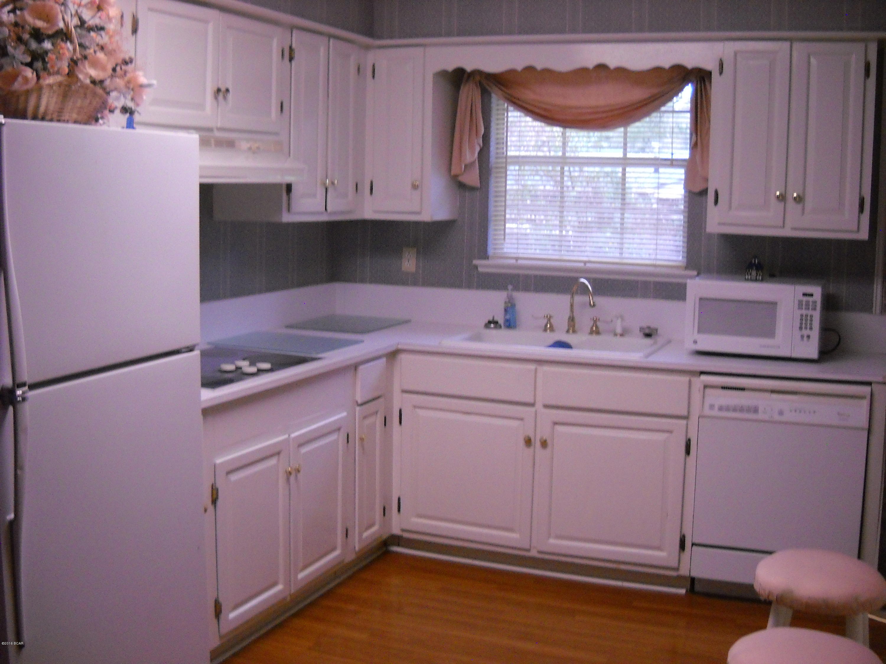 West Manor Phase III - Residential