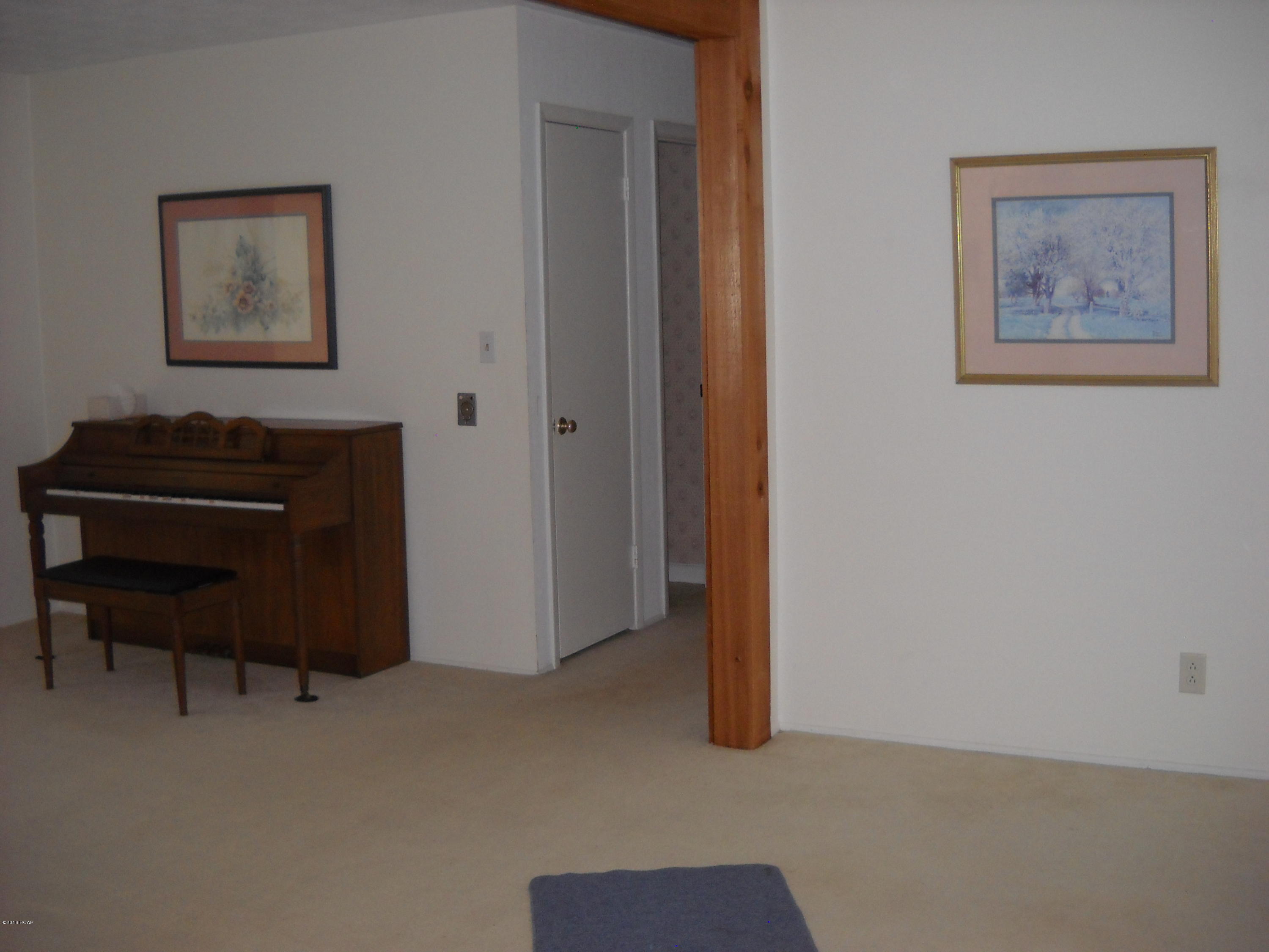 West Manor Phase III - Residential