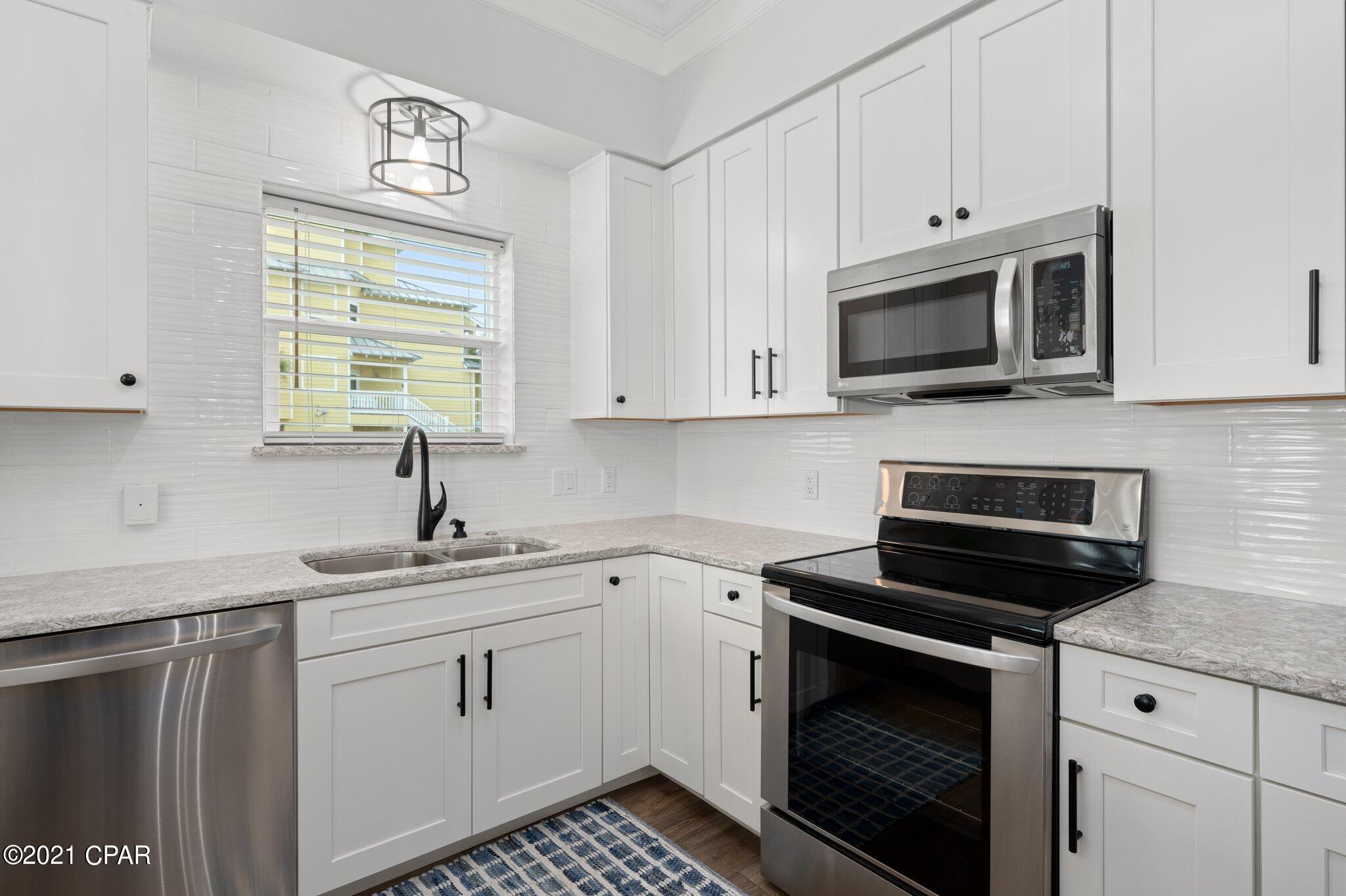 Laguna Beach Estates - Residential