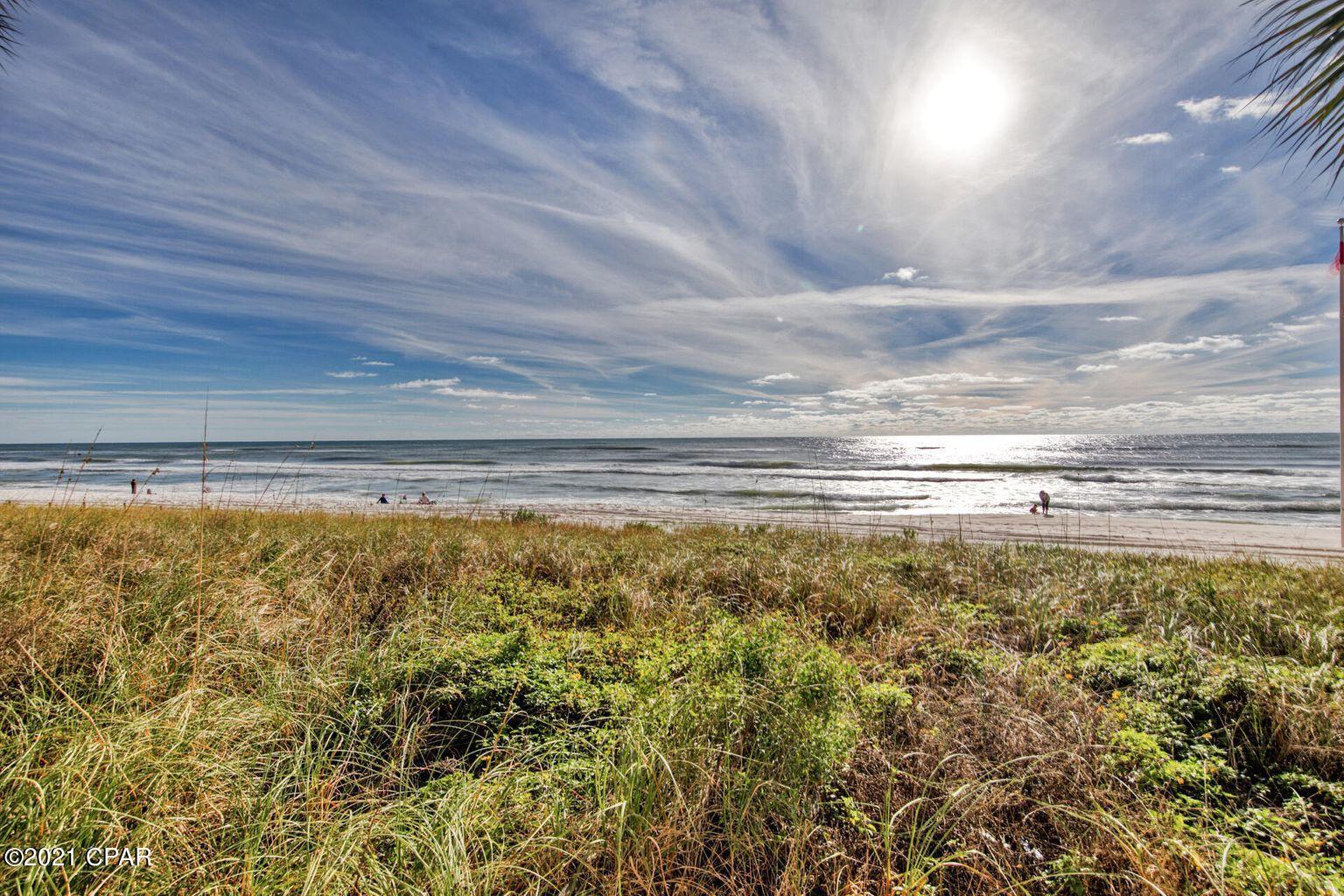 Splash Condo - Residential