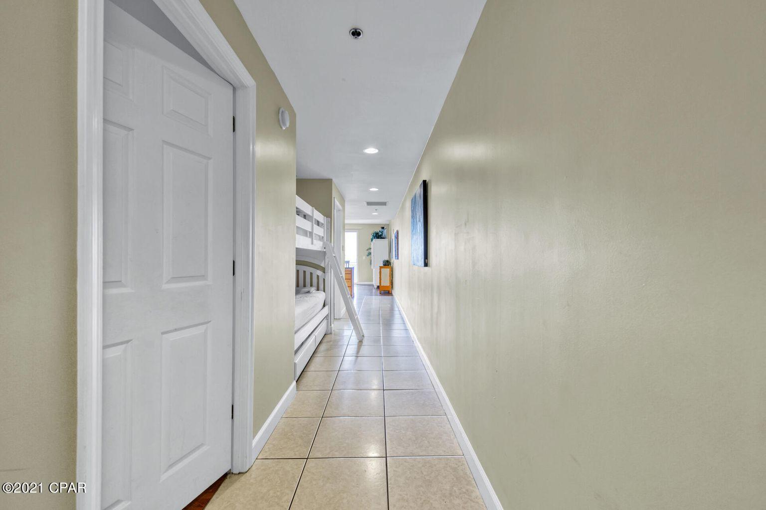 Splash Condo - Residential