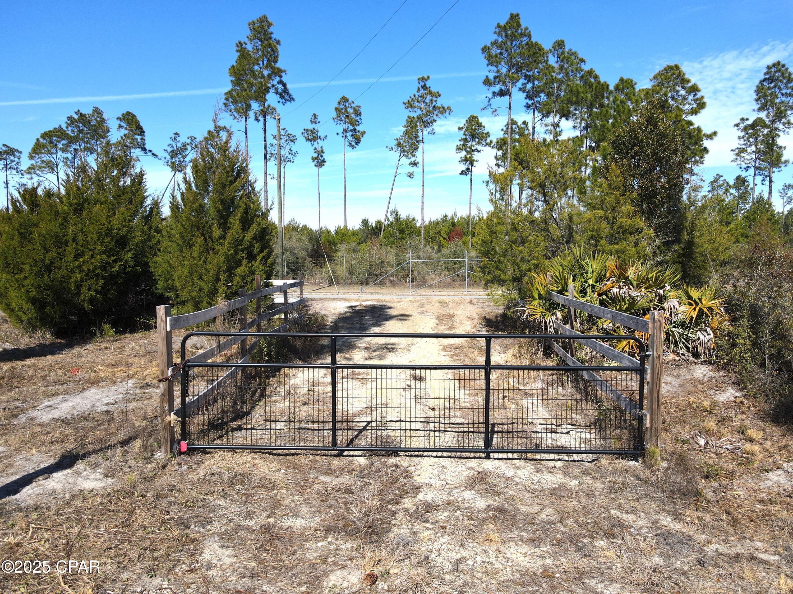 [No Recorded Subdiv] - Land