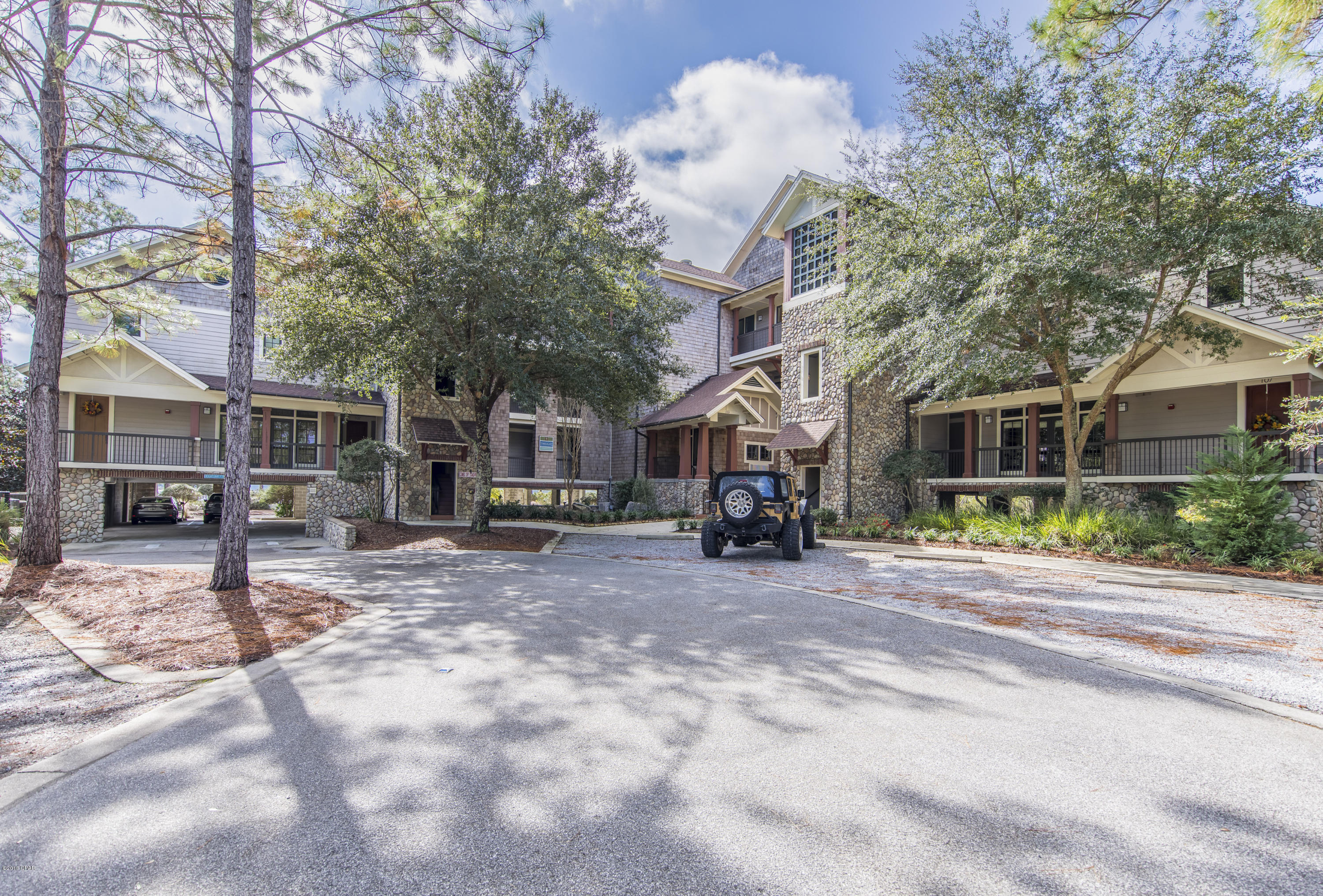 Lakeside Lodge At Prospect Pt - Residential