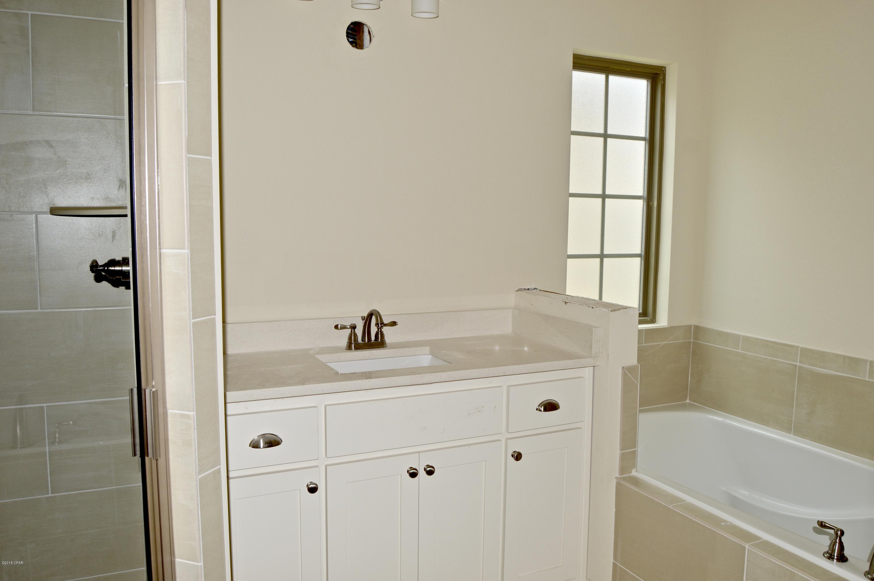 Gardenia Beach - Residential