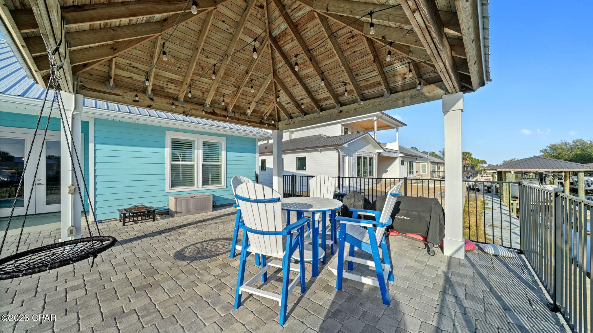 Dolphin Bay - Residential