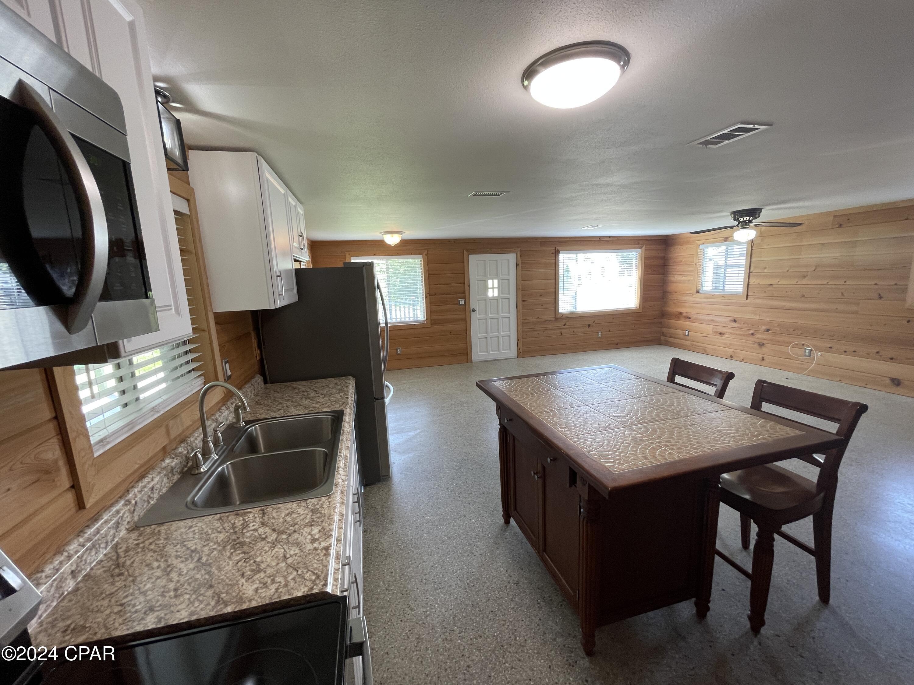 Bid A Wee - Residential Lease