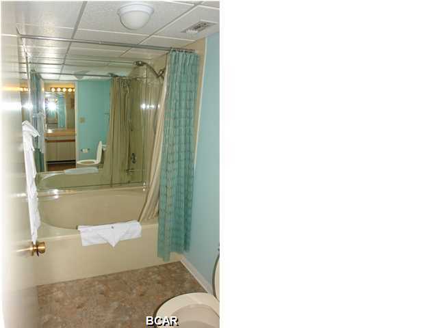 Wimbledon Tennis Villas - Residential