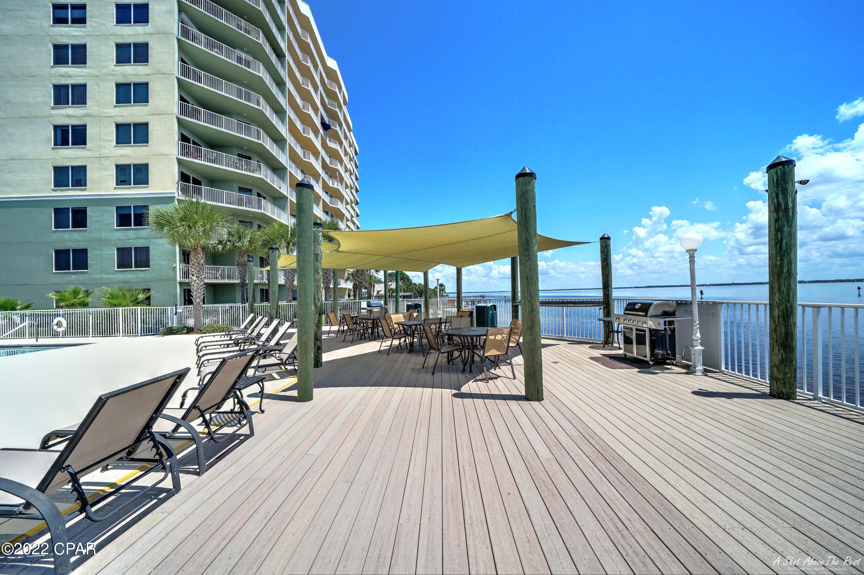 Hibiscus By The Bay - Residential