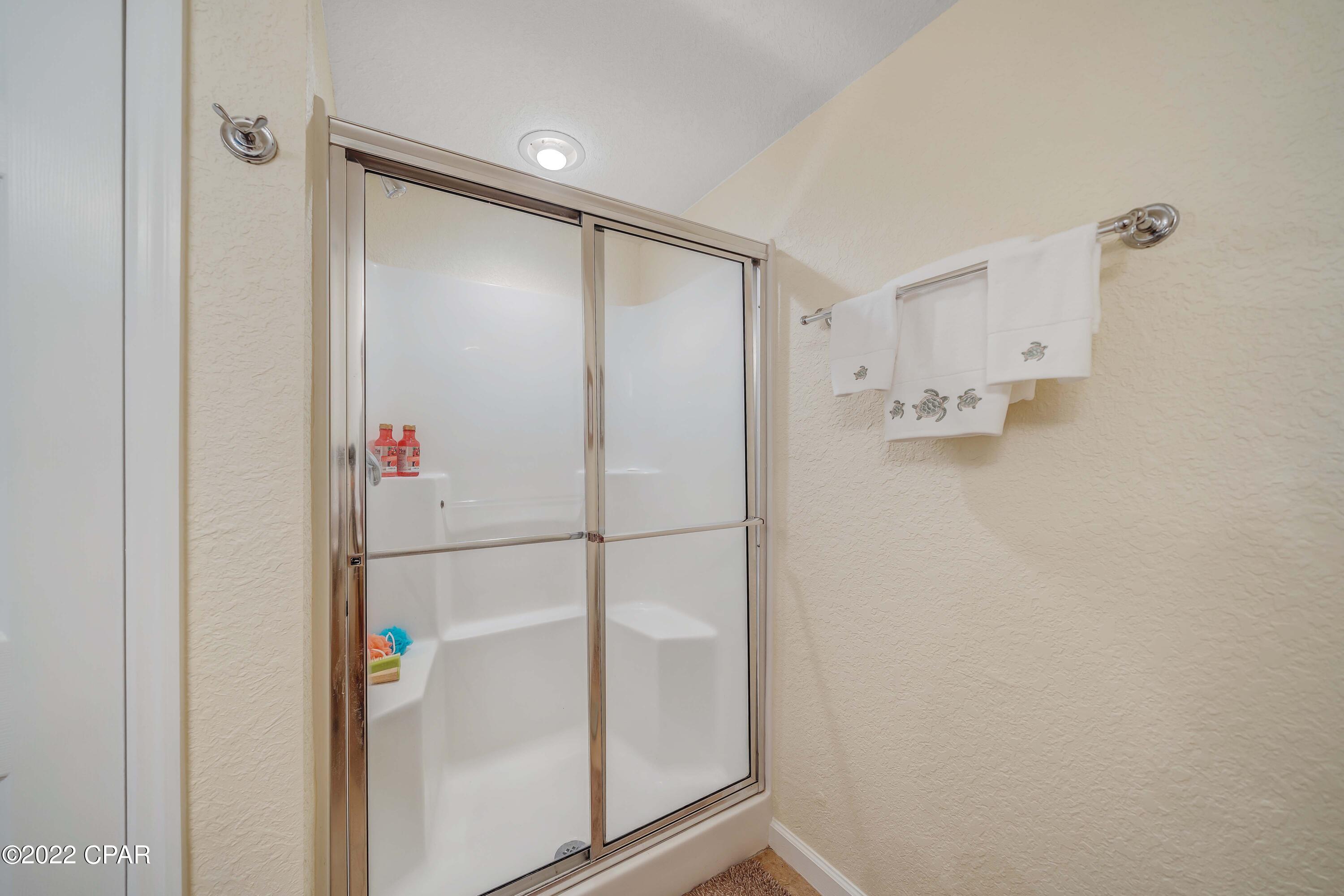 Hibiscus By The Bay - Residential