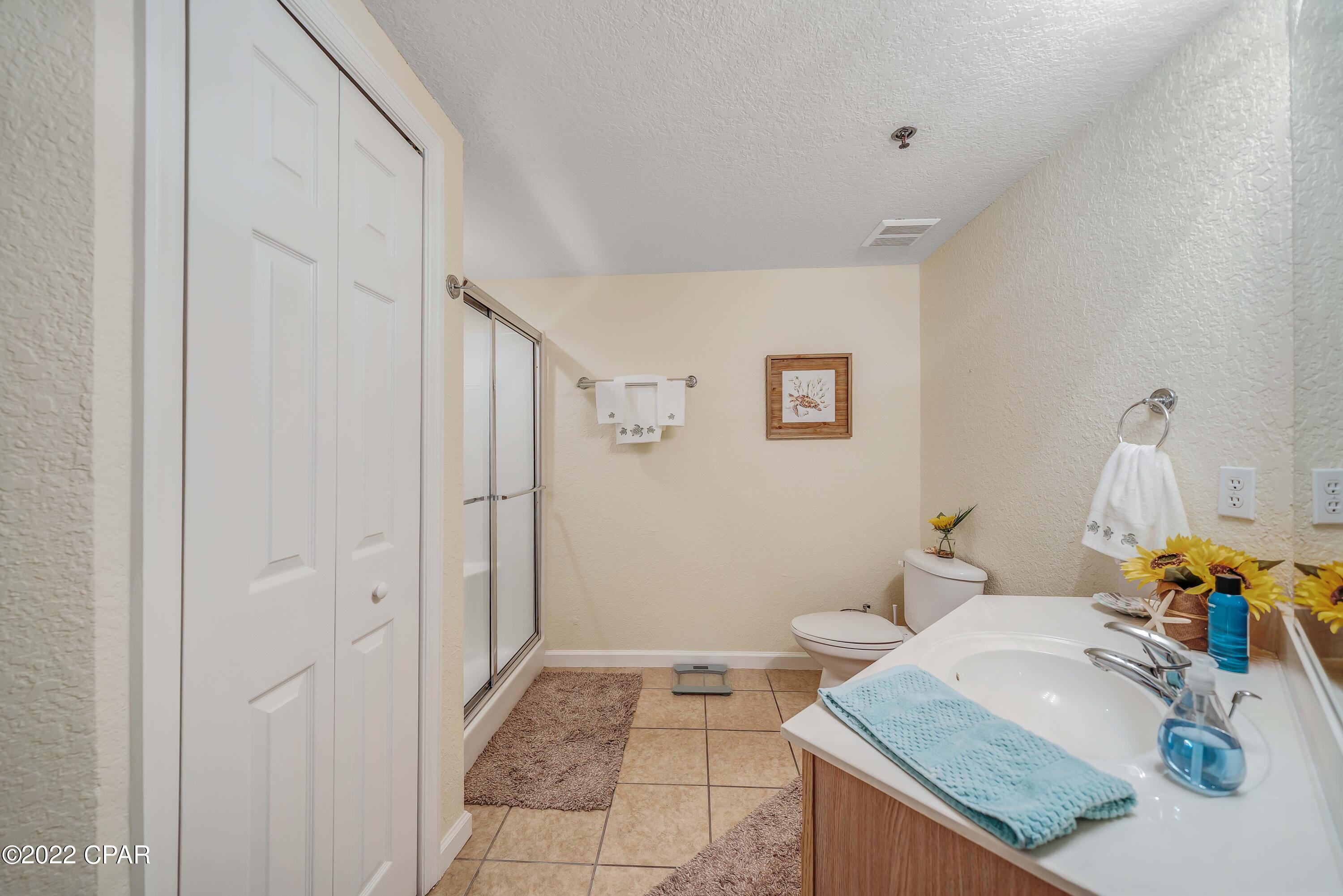 Hibiscus By The Bay - Residential