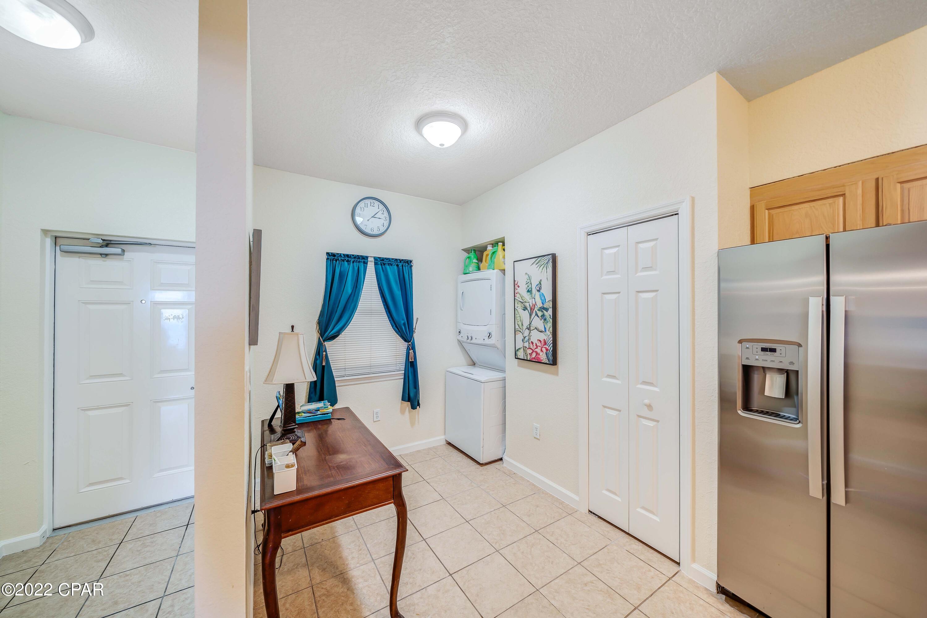 Hibiscus By The Bay - Residential